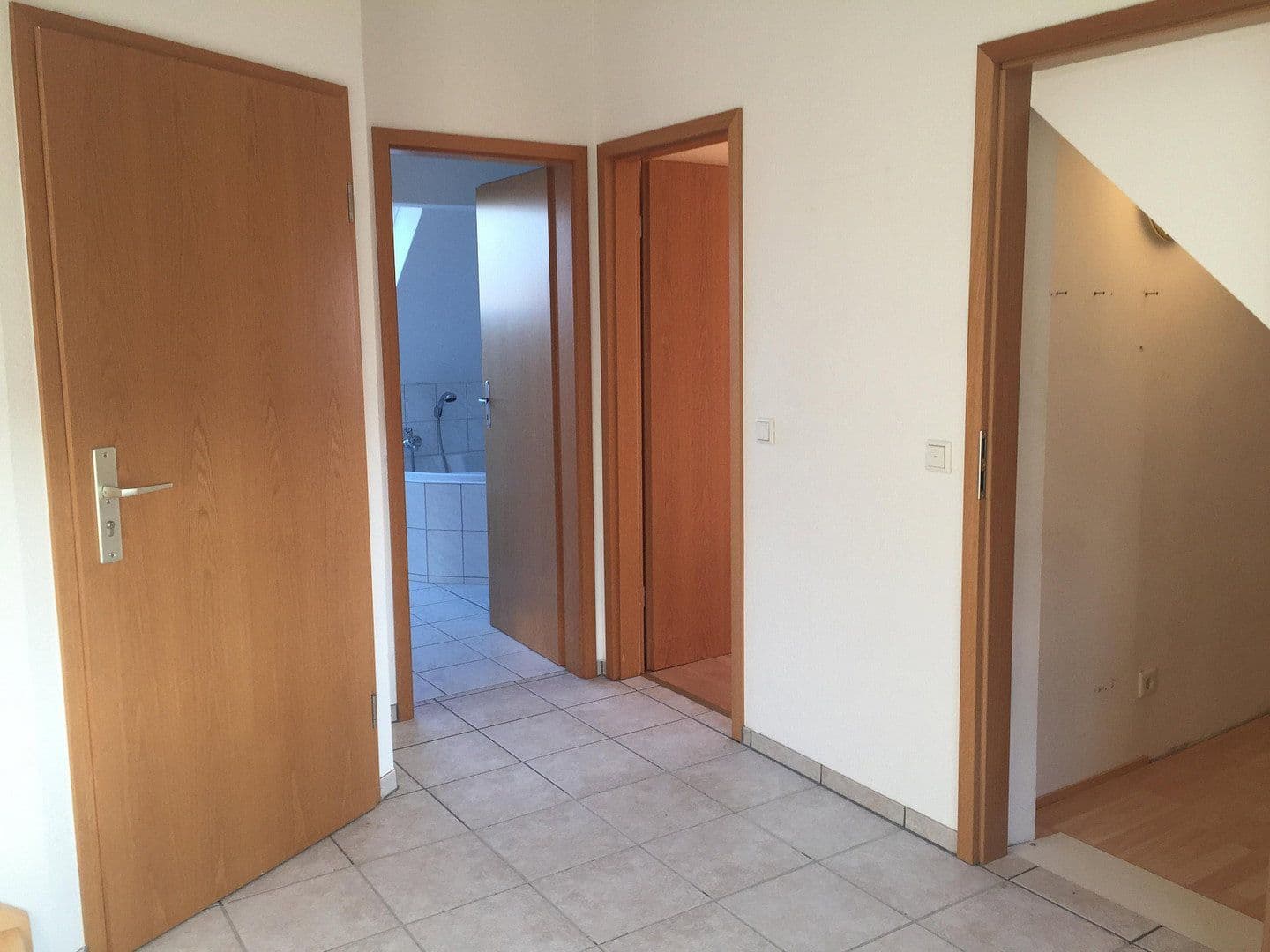2 bedroom flat to rent, 95 m², Grünestraße 28, Wermelskirchen, North Rhine-Westphalia 2 bedroom flat to rent, 95 m², Grünestraße 28, Wermelskirchen, North Rhine-Westphalia