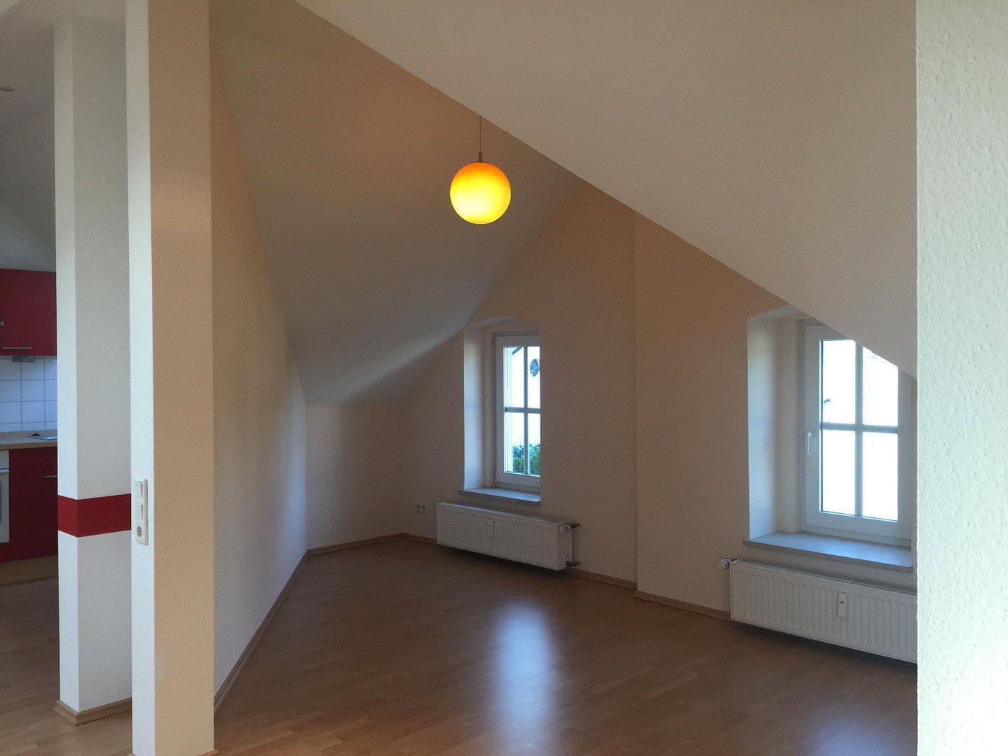 2 bedroom flat to rent, 95 m², Grünestraße 28, Wermelskirchen, North Rhine-Westphalia 2 bedroom flat to rent, 95 m², Grünestraße 28, Wermelskirchen, North Rhine-Westphalia