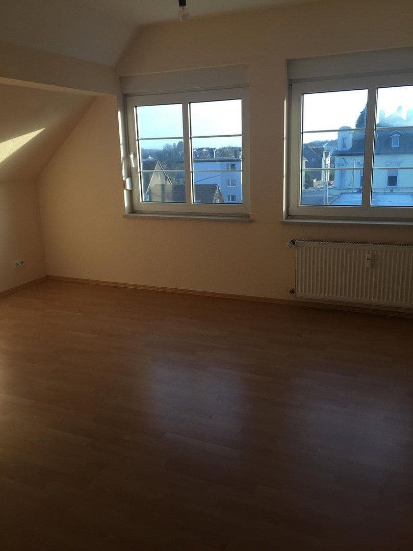 2 bedroom flat to rent, 95 m², Grünestraße 28, Wermelskirchen, North Rhine-Westphalia 2 bedroom flat to rent, 95 m², Grünestraße 28, Wermelskirchen, North Rhine-Westphalia