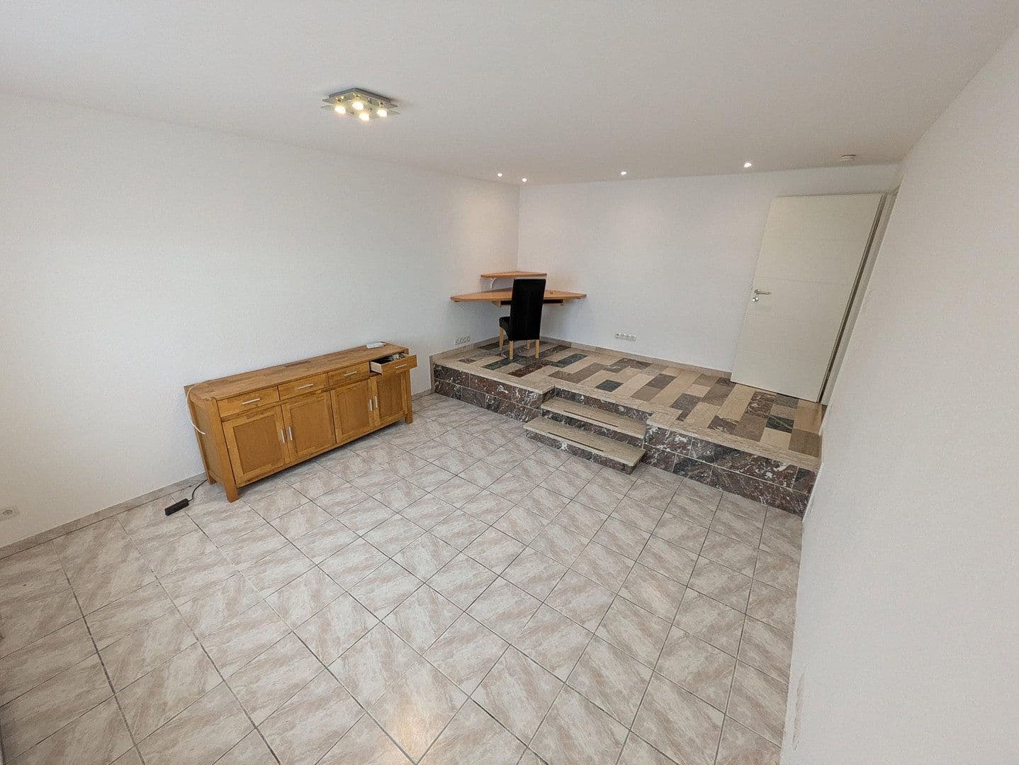 3 bedroom flat for sale, 102 m², Waldfrieden 35, Bendorf, Rhineland-Palatinate 3 bedroom flat for sale, 102 m², Waldfrieden 35, Bendorf, Rhineland-Palatinate
