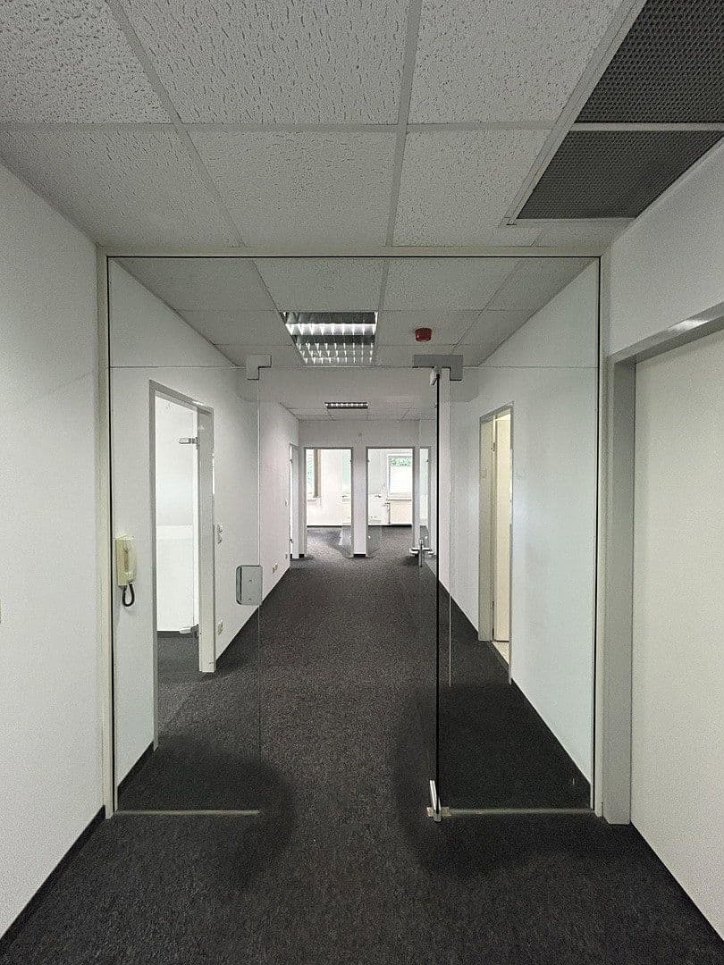office to rent, 1,000 m², Emscherstr. 14, Gelsenkirchen, North Rhine-Westphalia office to rent, 1,000 m², Emscherstr. 14, Gelsenkirchen, North Rhine-Westphalia