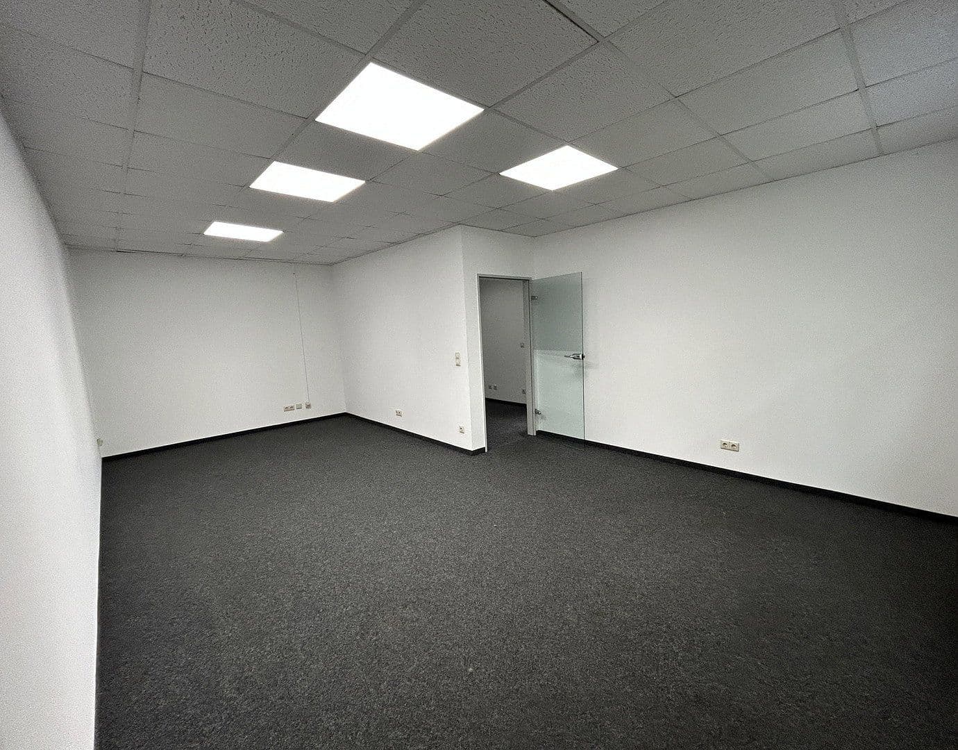 office to rent, 1,000 m², Emscherstr. 14, Gelsenkirchen, North Rhine-Westphalia office to rent, 1,000 m², Emscherstr. 14, Gelsenkirchen, North Rhine-Westphalia