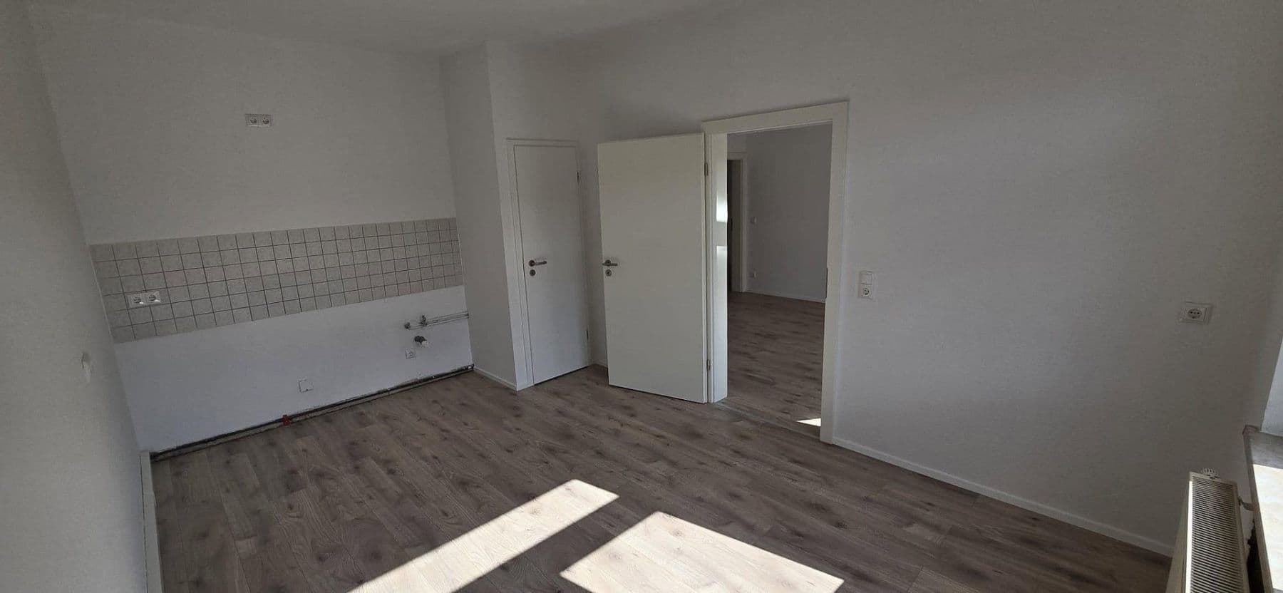 2 bedroom flat to rent, 60 m², Auerbacher Str. 16, Rodewisch, Saxony 2 bedroom flat to rent, 60 m², Auerbacher Str. 16, Rodewisch, Saxony