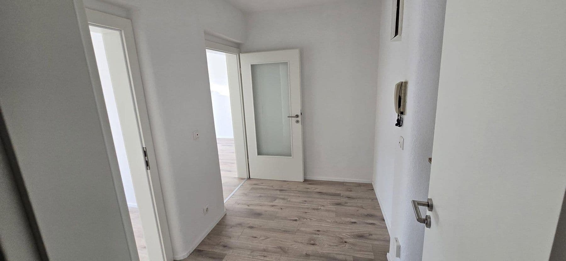 2 bedroom flat to rent, 60 m², Auerbacher Str. 16, Rodewisch, Saxony 2 bedroom flat to rent, 60 m², Auerbacher Str. 16, Rodewisch, Saxony