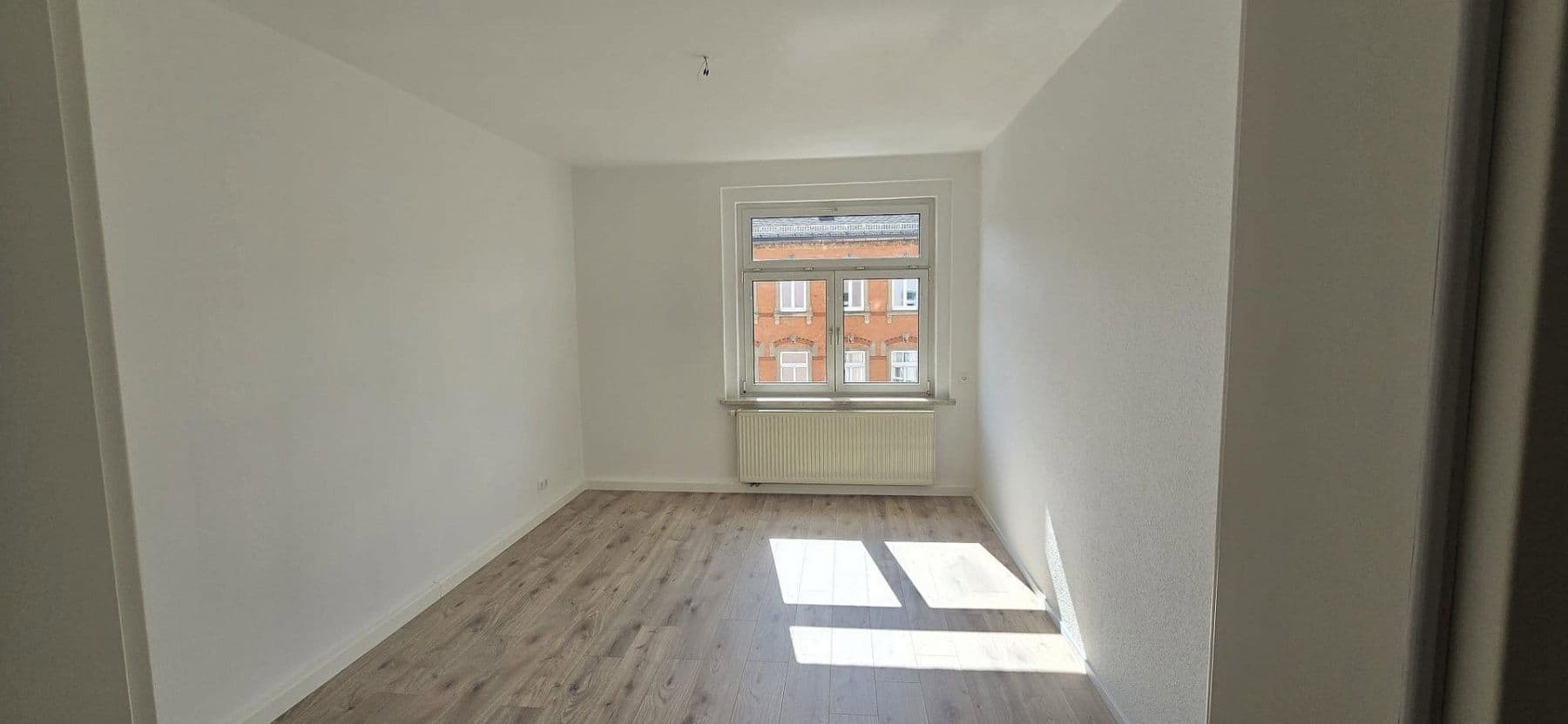 2 bedroom flat to rent, 60 m², Auerbacher Str. 16, Rodewisch, Saxony 2 bedroom flat to rent, 60 m², Auerbacher Str. 16, Rodewisch, Saxony