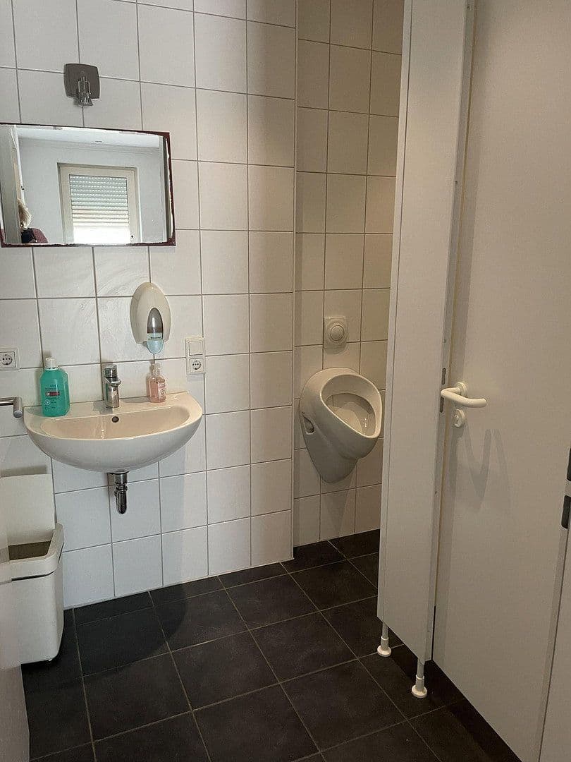 office to rent, 80 m², Pfarrer-Reukes-Str. 12, Gronau, North Rhine-Westphalia office to rent, 80 m², Pfarrer-Reukes-Str. 12, Gronau, North Rhine-Westphalia