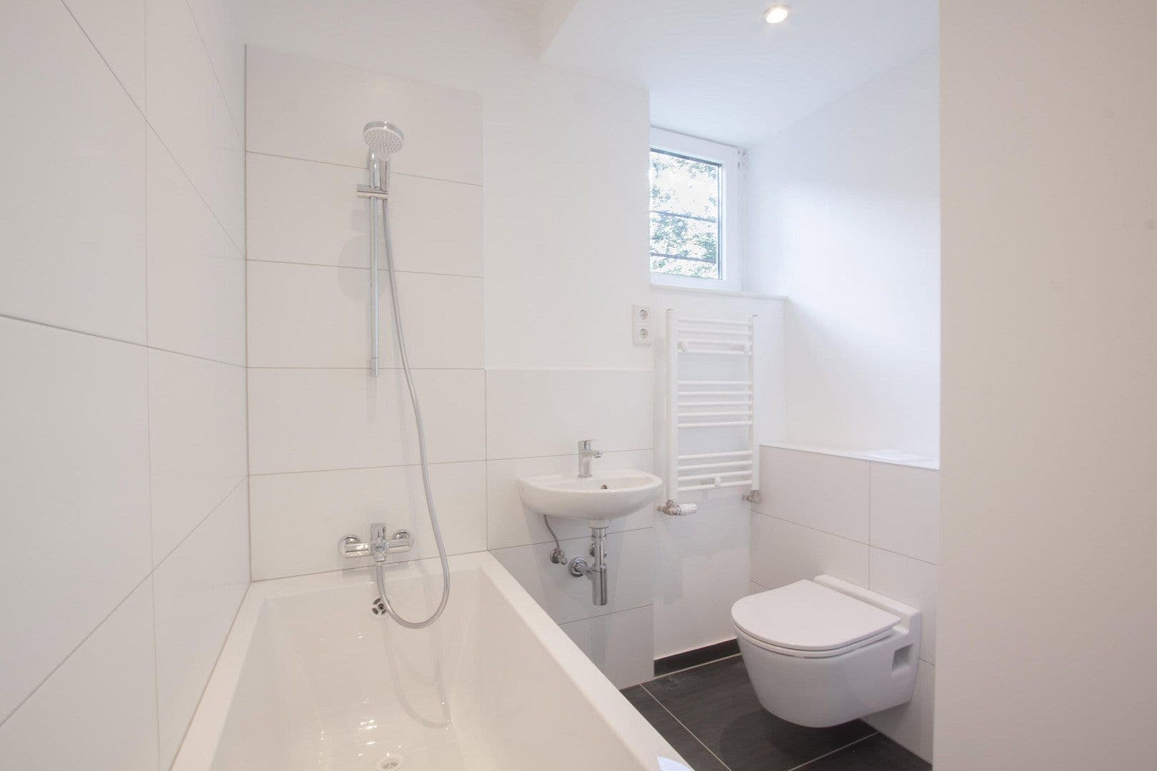 3 bedroom flat to rent, 90 m², Arnold-Schönberg-Str. 5, Düsseldorf, North Rhine-Westphalia 3 bedroom flat to rent, 90 m², Arnold-Schönberg-Str. 5, Düsseldorf, North Rhine-Westphalia