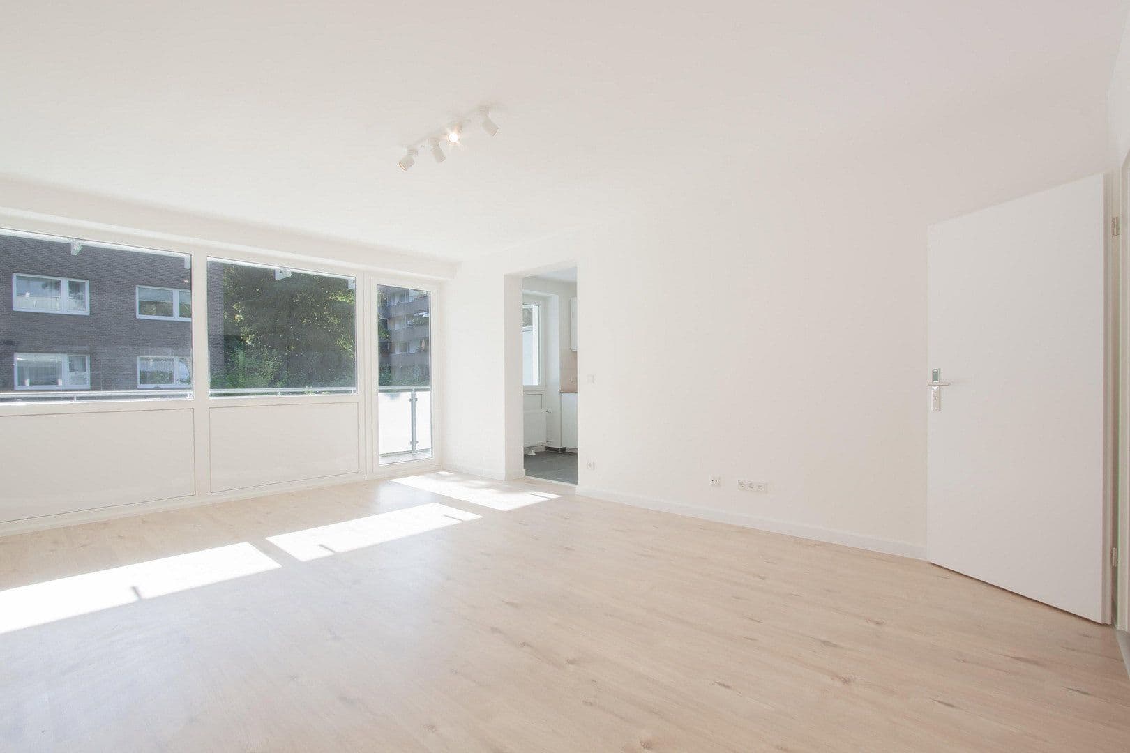 3 bedroom flat to rent, 90 m², Arnold-Schönberg-Str. 5, Düsseldorf, North Rhine-Westphalia 3 bedroom flat to rent, 90 m², Arnold-Schönberg-Str. 5, Düsseldorf, North Rhine-Westphalia