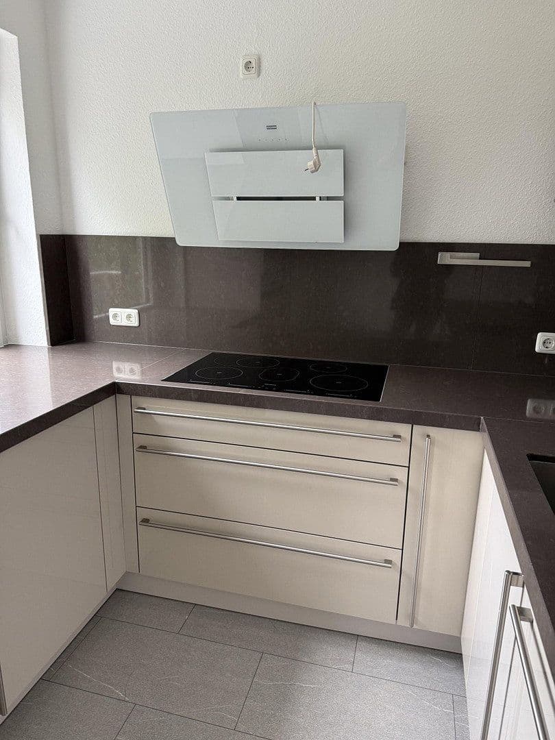 1 bedroom with open-plan kitchen flat to rent, 56 m², Essen, North Rhine-Westphalia 1 bedroom with open-plan kitchen flat to rent, 56 m², Essen, North Rhine-Westphalia
