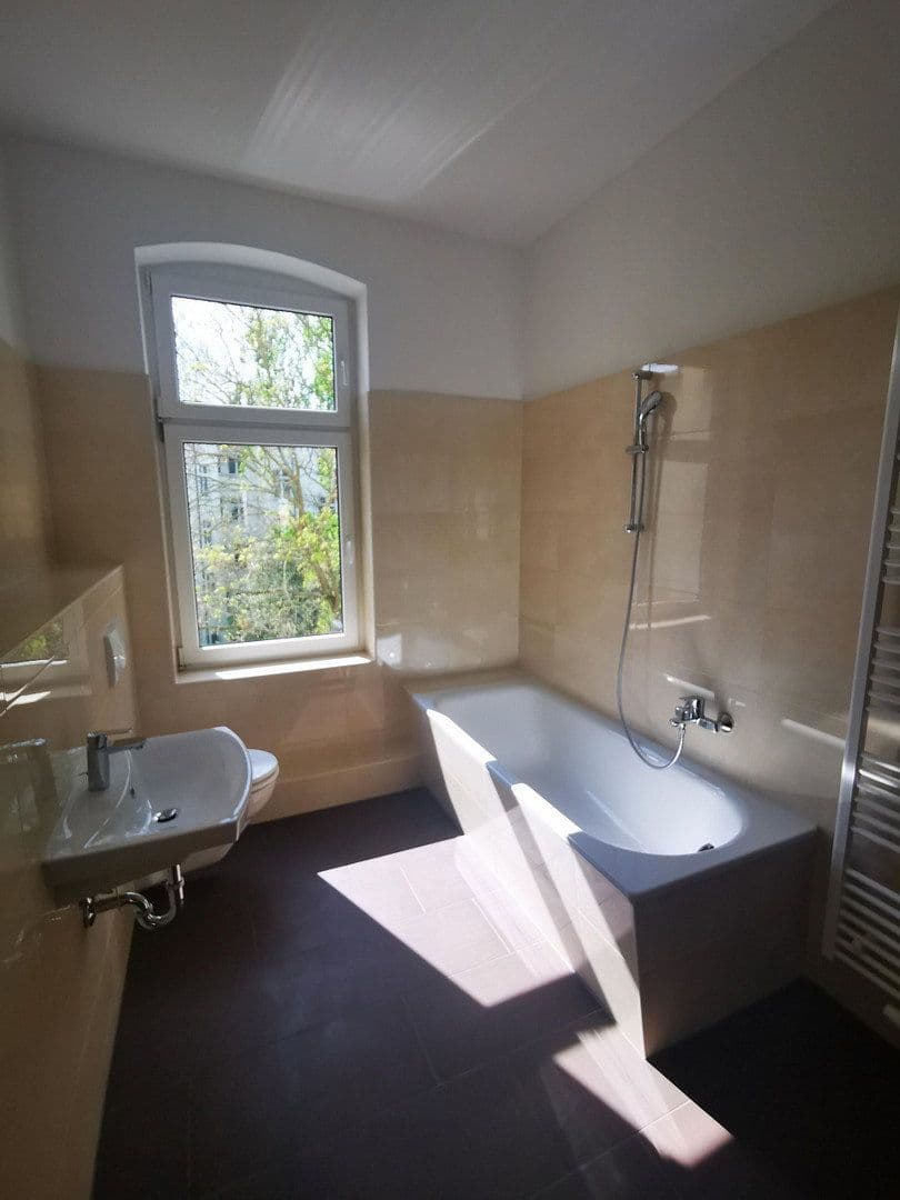 4 bedroom flat to rent, 105 m², Lessingstraße 57, Magdeburg, Saxony-Anhalt 4 bedroom flat to rent, 105 m², Lessingstraße 57, Magdeburg, Saxony-Anhalt