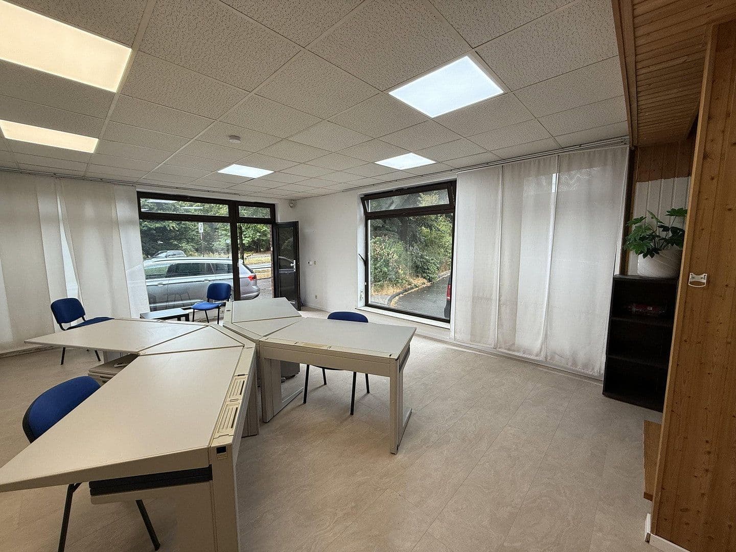office to rent, 90 m², Duisburg, North Rhine-Westphalia office to rent, 90 m², Duisburg, North Rhine-Westphalia