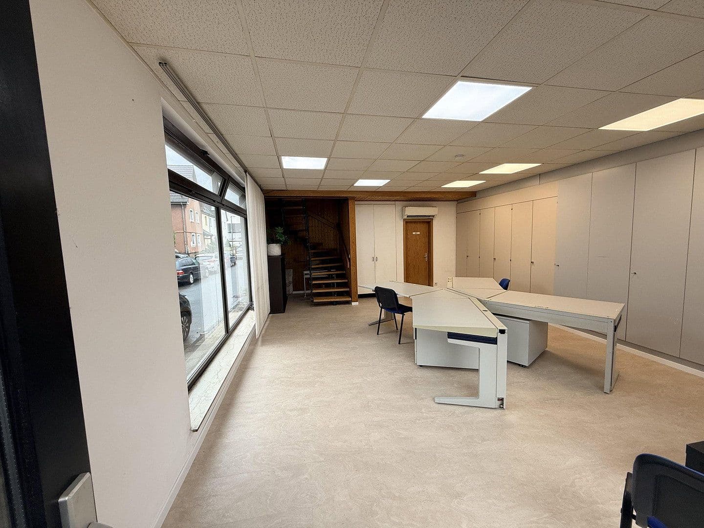 office to rent, 90 m², Duisburg, North Rhine-Westphalia office to rent, 90 m², Duisburg, North Rhine-Westphalia