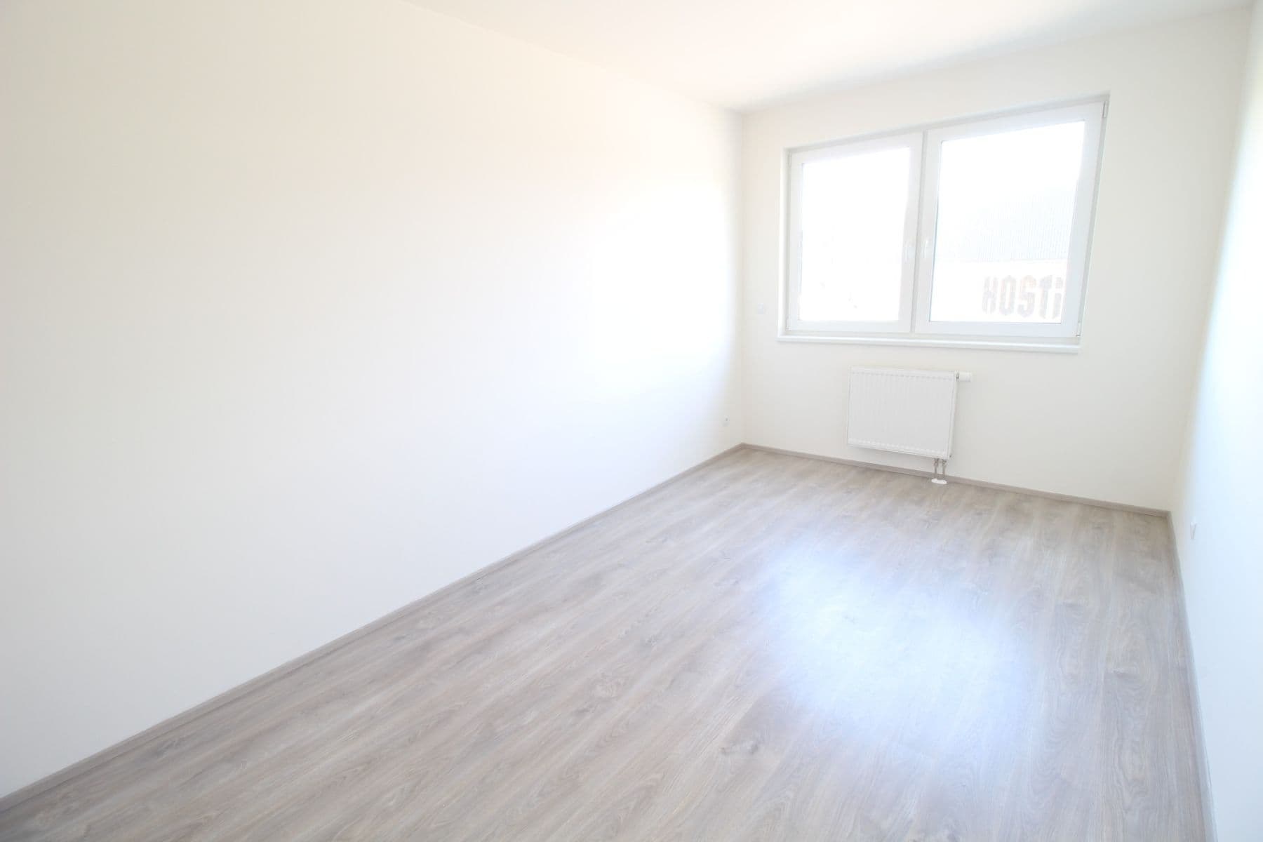 1 bedroom with open-plan kitchen flat to rent, 50 m², Hornoměcholupská, Prague, Prague 1 bedroom with open-plan kitchen flat to rent, 50 m², Hornoměcholupská, Prague, Prague
