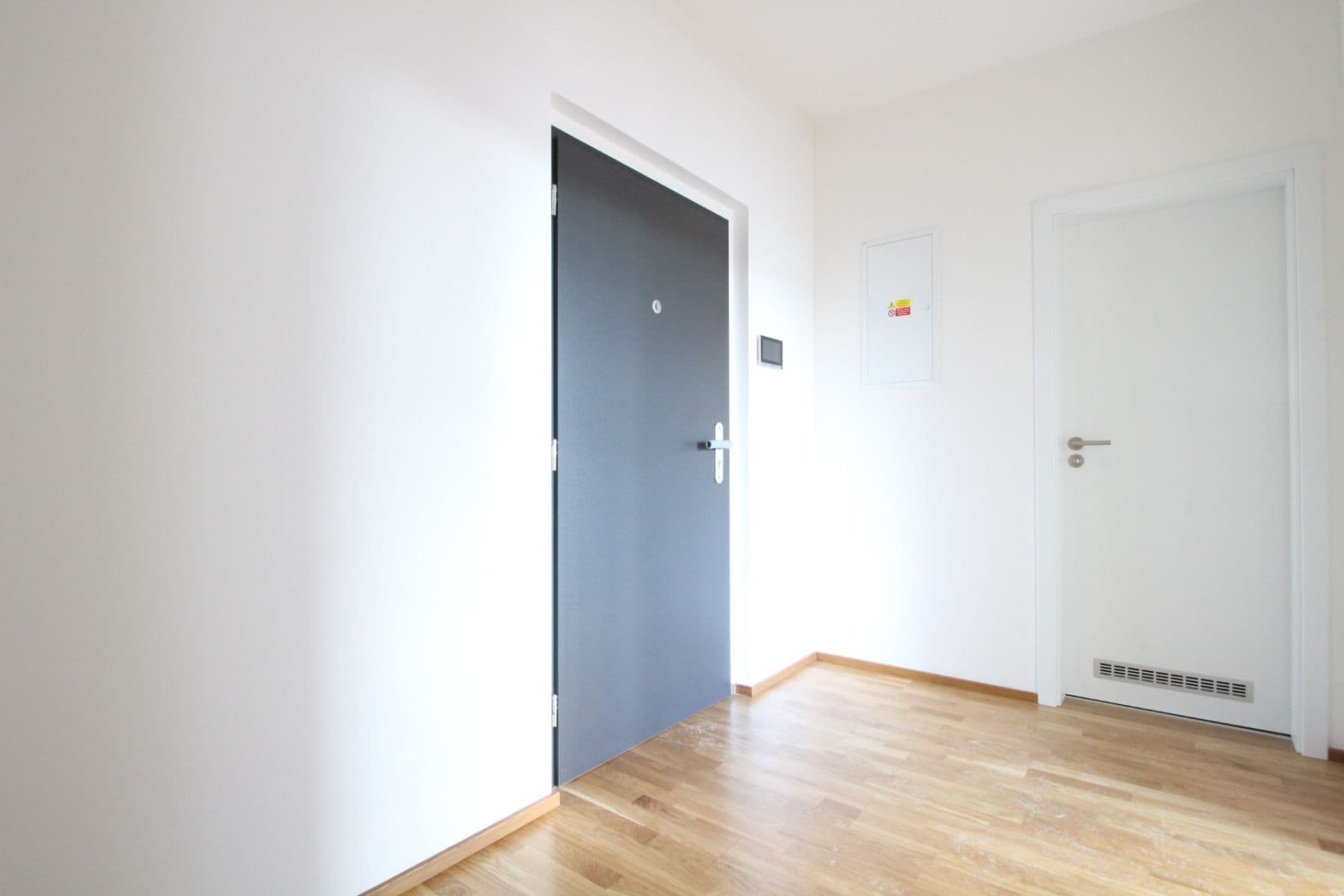 Studio flat to rent, 40 m², Pechmanových, Prague, Prague Studio flat to rent, 40 m², Pechmanových, Prague, Prague