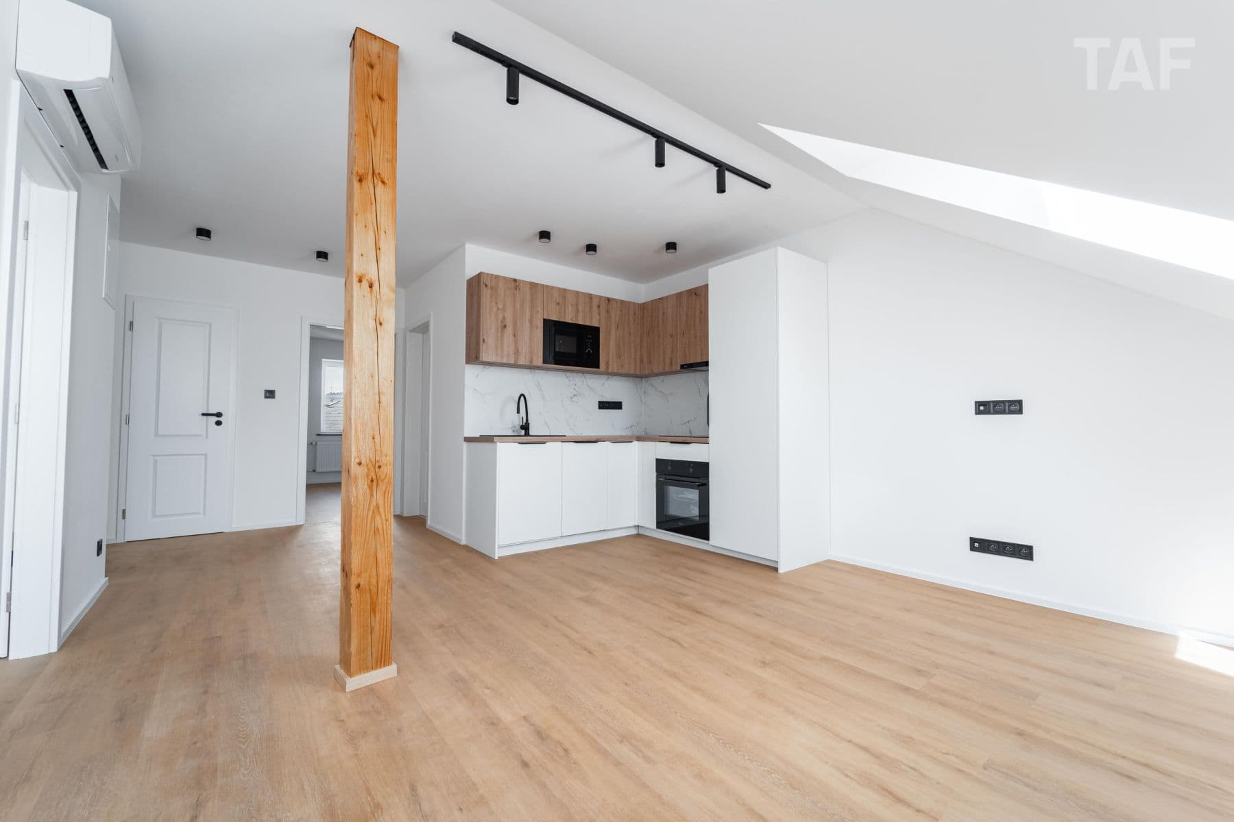 1 bedroom with open-plan kitchen flat for sale, 53 m², Liborova, Prague, Prague 1 bedroom with open-plan kitchen flat for sale, 53 m², Liborova, Prague, Prague