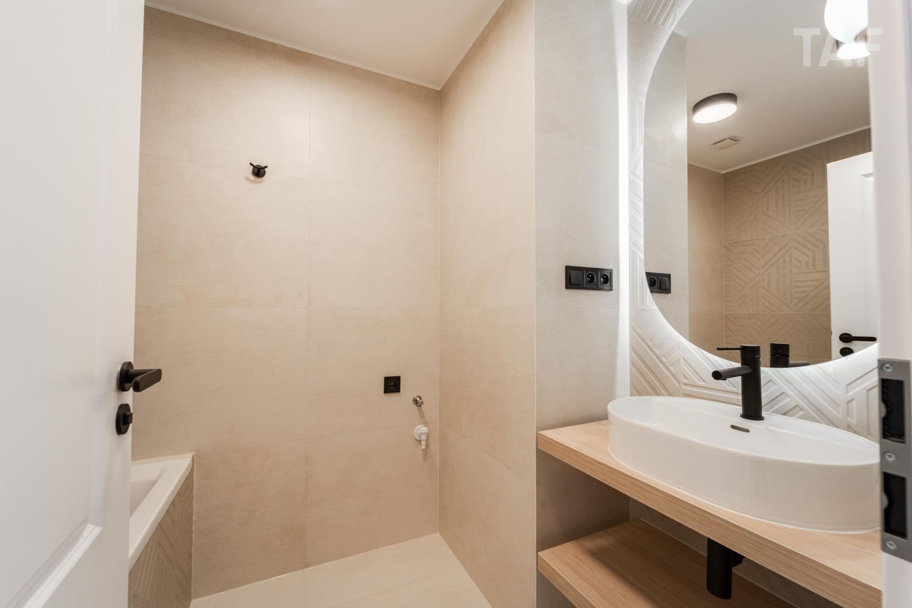 1 bedroom with open-plan kitchen flat for sale, 53 m², Liborova, Prague, Prague 1 bedroom with open-plan kitchen flat for sale, 53 m², Liborova, Prague, Prague