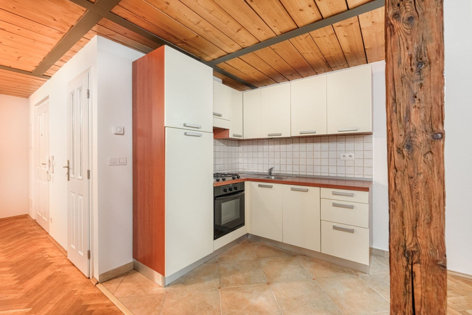 1 bedroom with open-plan kitchen flat for sale, 62 m², Plzeňská, Prague, Prague 1 bedroom with open-plan kitchen flat for sale, 62 m², Plzeňská, Prague, Prague