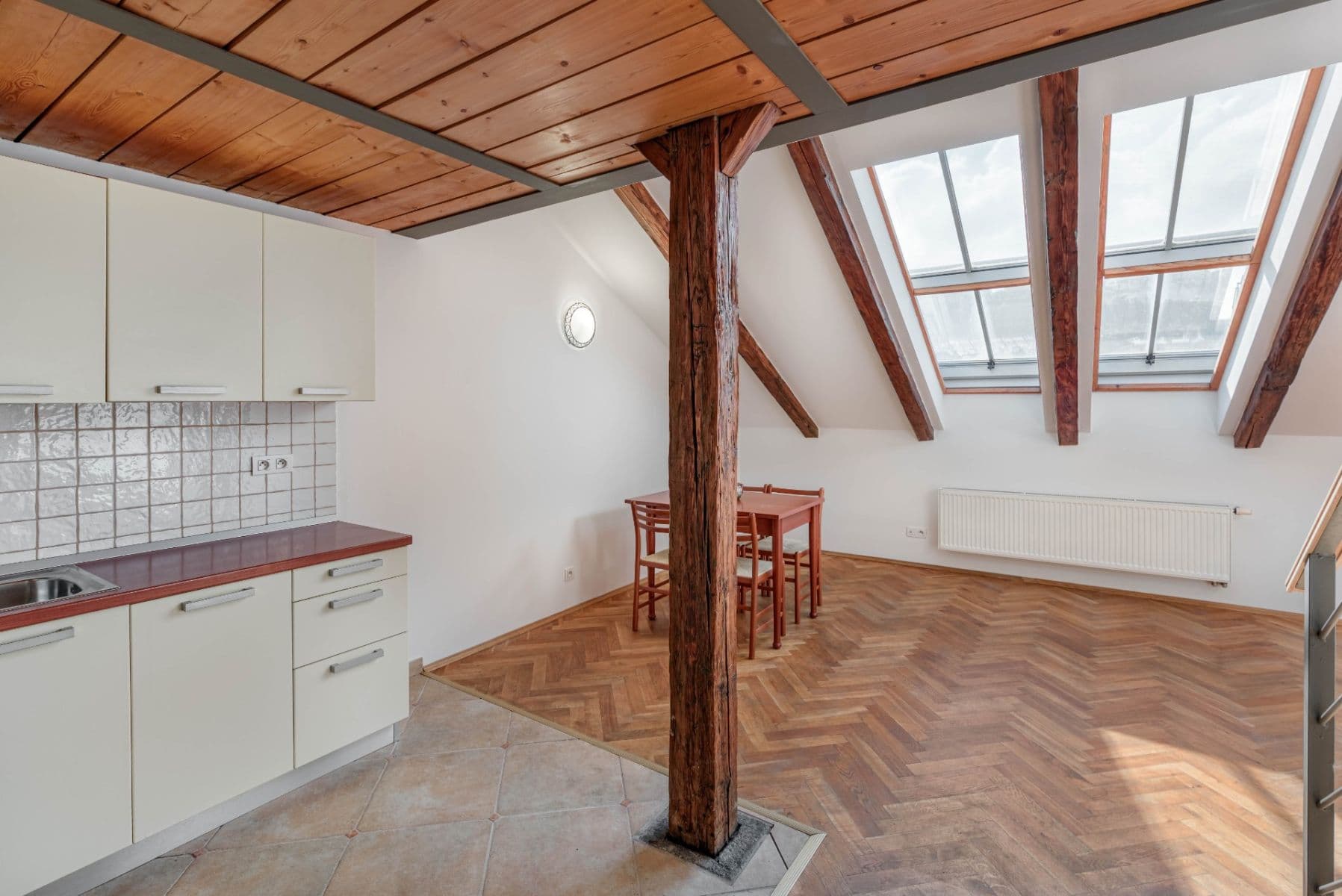 1 bedroom with open-plan kitchen flat for sale, 62 m², Plzeňská, Prague, Prague 1 bedroom with open-plan kitchen flat for sale, 62 m², Plzeňská, Prague, Prague