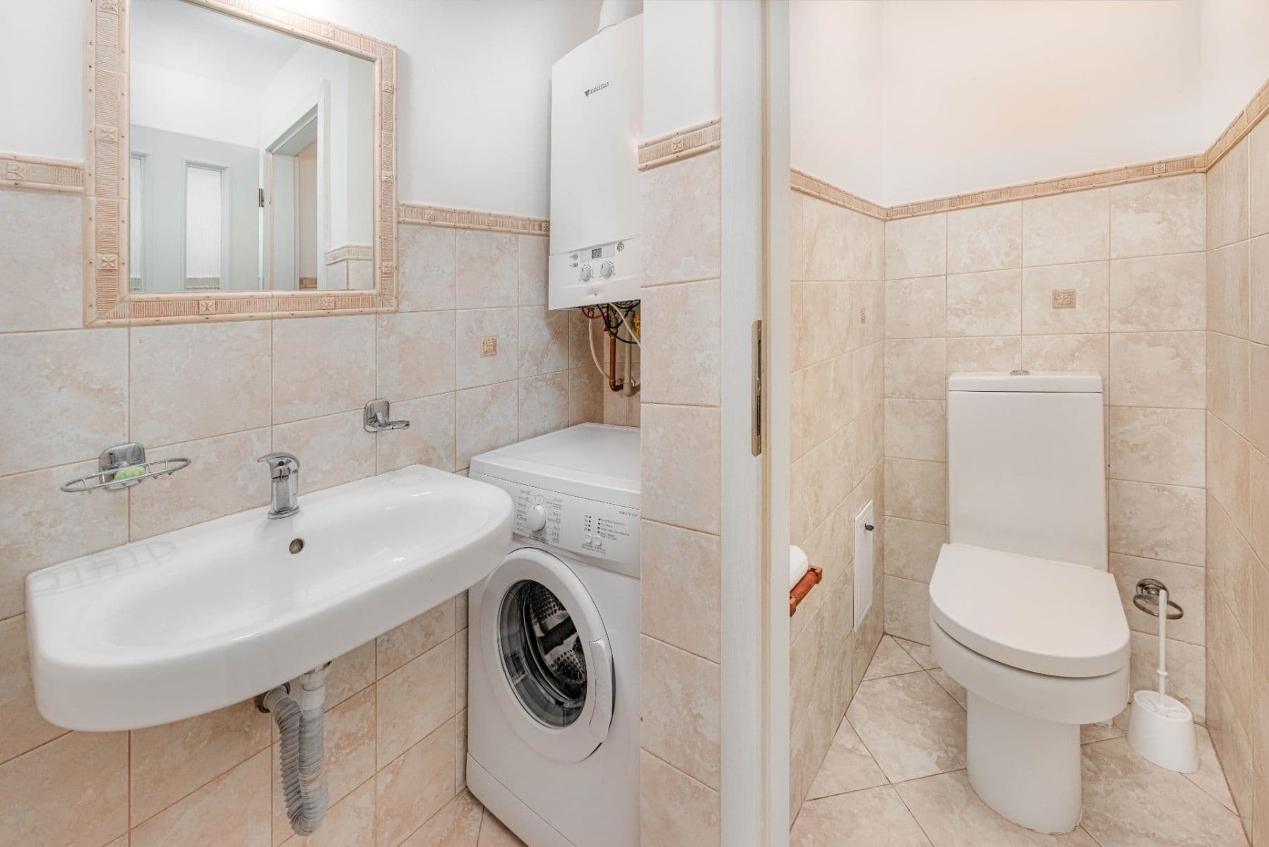 1 bedroom with open-plan kitchen flat for sale, 62 m², Plzeňská, Prague, Prague 1 bedroom with open-plan kitchen flat for sale, 62 m², Plzeňská, Prague, Prague
