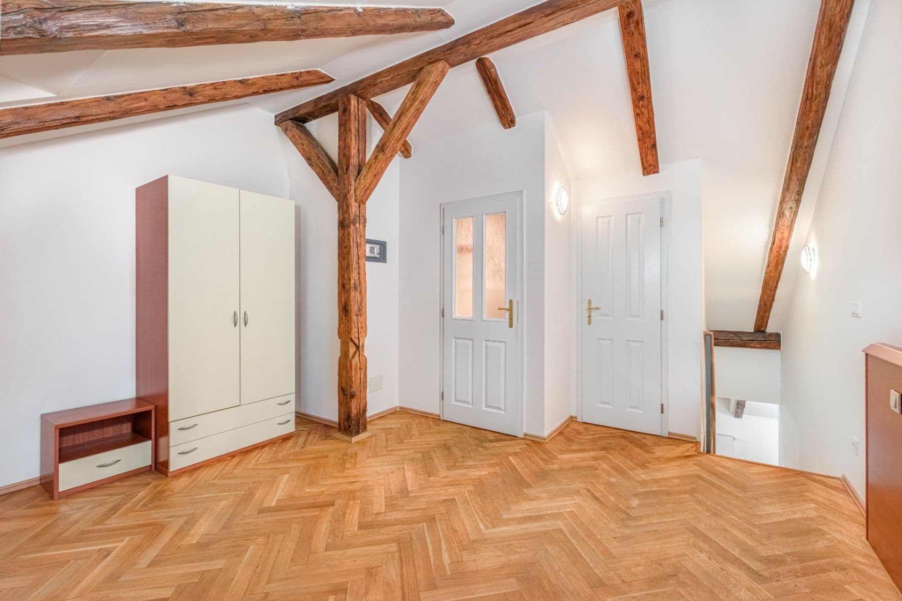 1 bedroom with open-plan kitchen flat for sale, 62 m², Plzeňská, Prague, Prague 1 bedroom with open-plan kitchen flat for sale, 62 m², Plzeňská, Prague, Prague