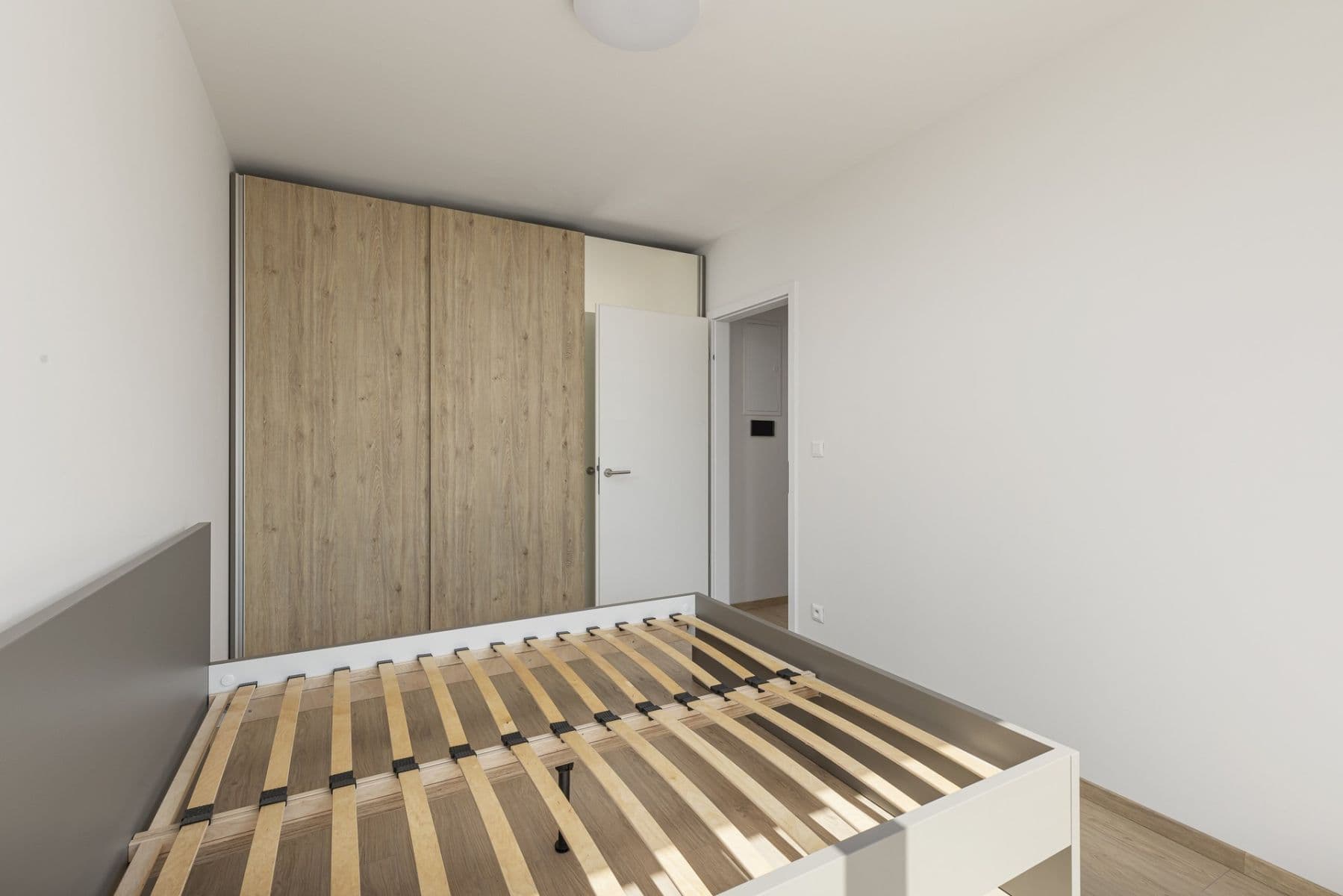 1 bedroom with open-plan kitchen flat to rent, 48 m², Haenkeho, Prague, Prague 1 bedroom with open-plan kitchen flat to rent, 48 m², Haenkeho, Prague, Prague