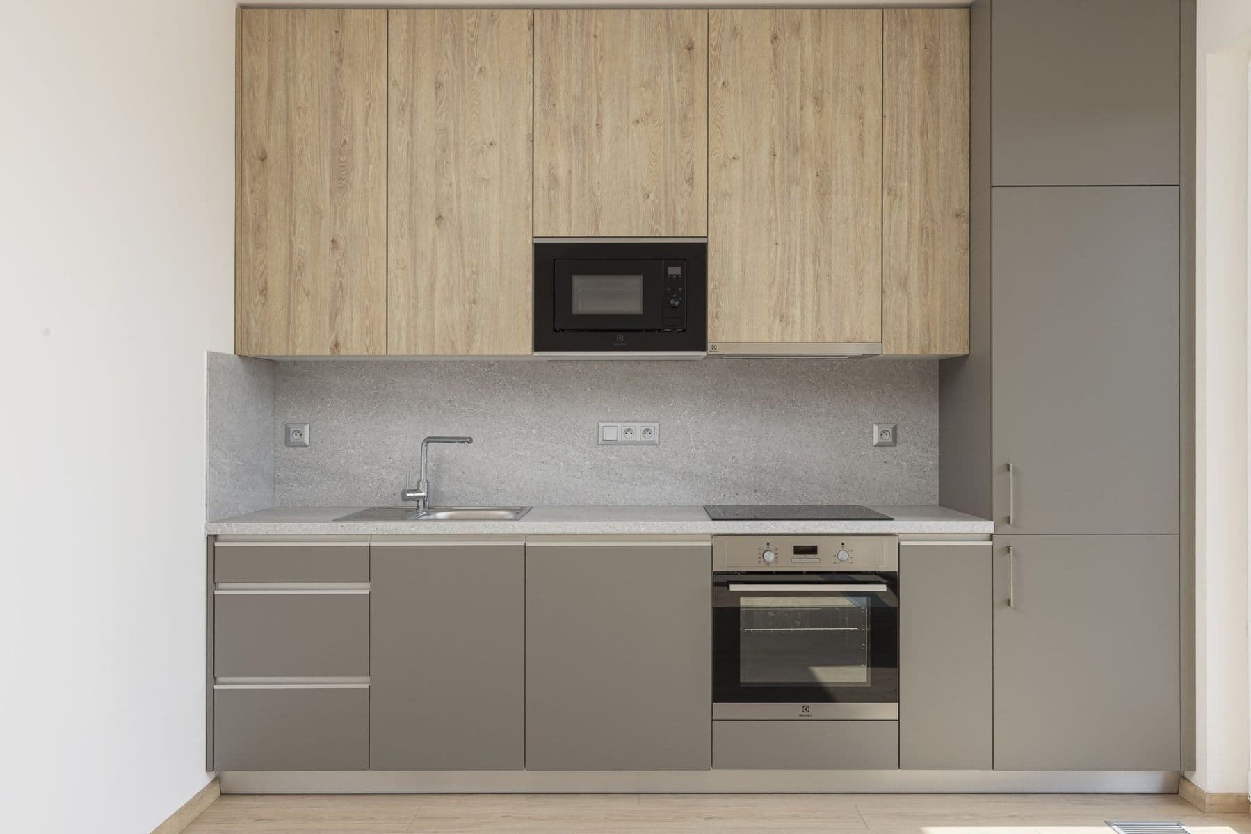 1 bedroom with open-plan kitchen flat to rent, 48 m², Haenkeho, Prague, Prague 1 bedroom with open-plan kitchen flat to rent, 48 m², Haenkeho, Prague, Prague