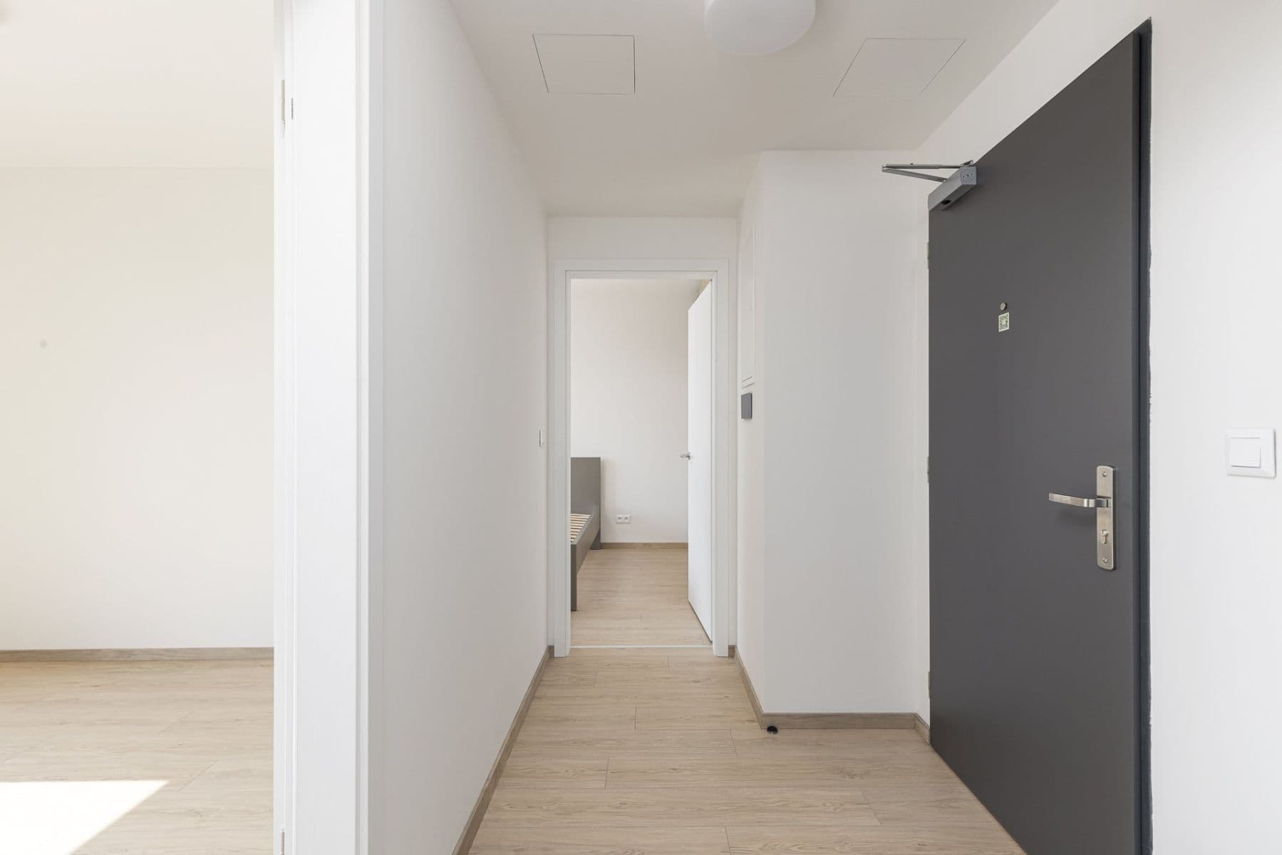 1 bedroom with open-plan kitchen flat to rent, 48 m², Haenkeho, Prague, Prague 1 bedroom with open-plan kitchen flat to rent, 48 m², Haenkeho, Prague, Prague