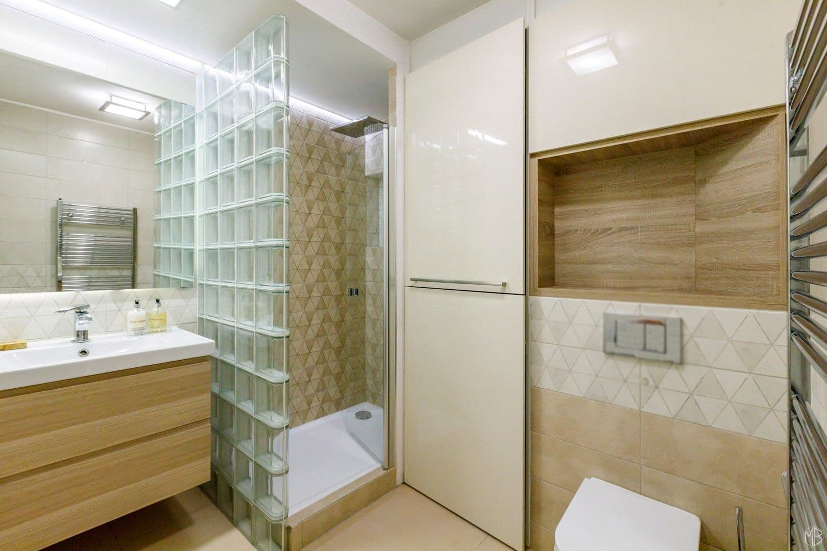 1 bedroom with open-plan kitchen flat to rent, 57 m², Sinkulova, Prague, Prague 1 bedroom with open-plan kitchen flat to rent, 57 m², Sinkulova, Prague, Prague