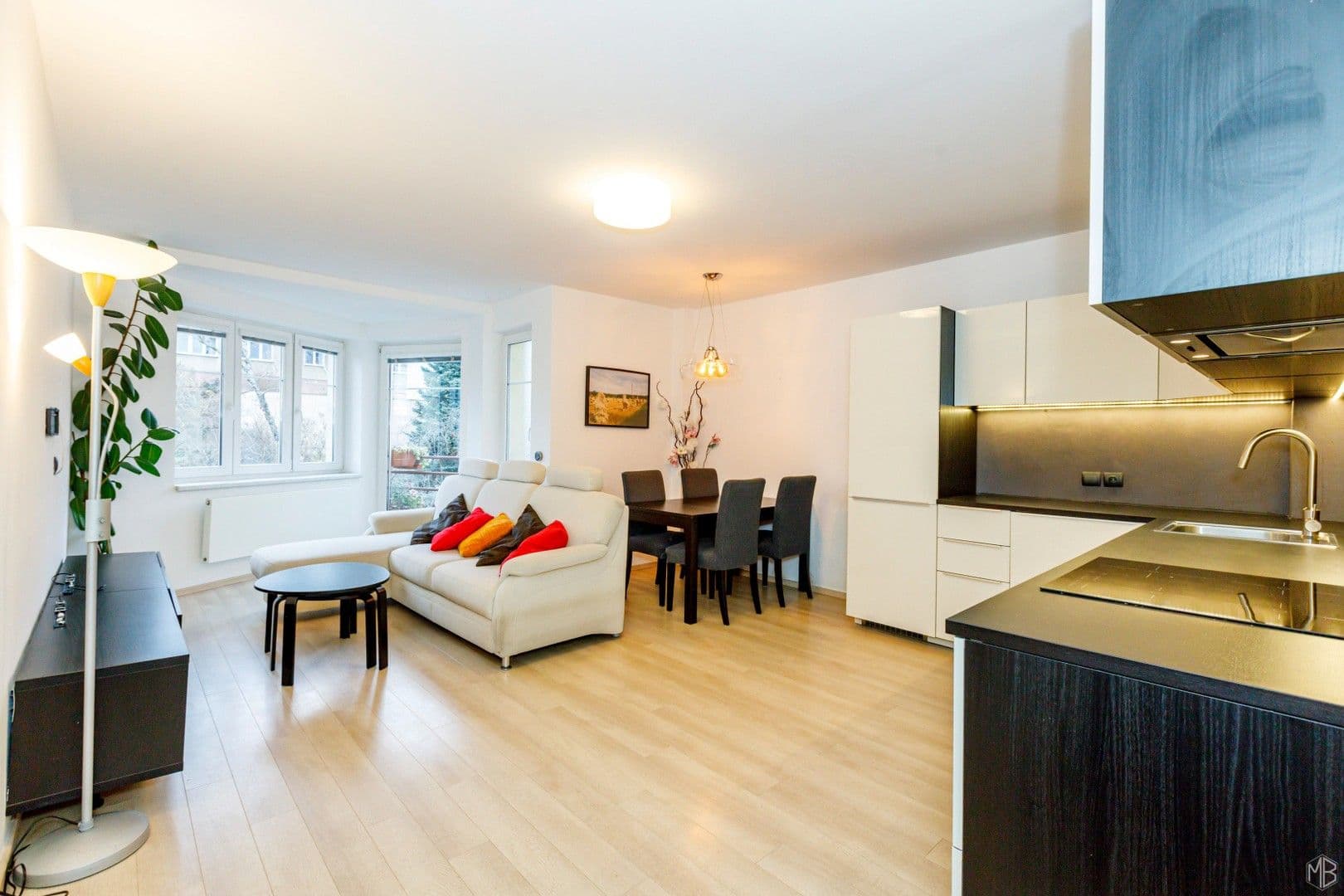 1 bedroom with open-plan kitchen flat to rent, 57 m², Sinkulova, Prague, Prague 1 bedroom with open-plan kitchen flat to rent, 57 m², Sinkulova, Prague, Prague