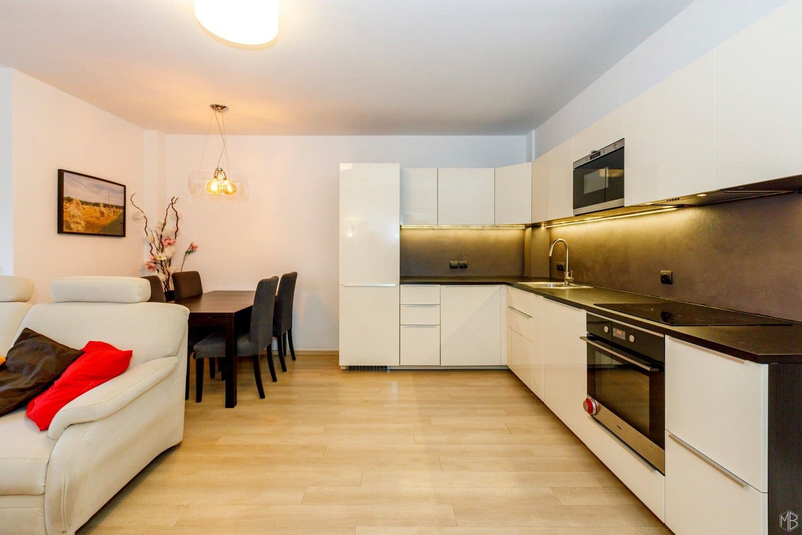 1 bedroom with open-plan kitchen flat to rent, 57 m², Sinkulova, Prague, Prague 1 bedroom with open-plan kitchen flat to rent, 57 m², Sinkulova, Prague, Prague