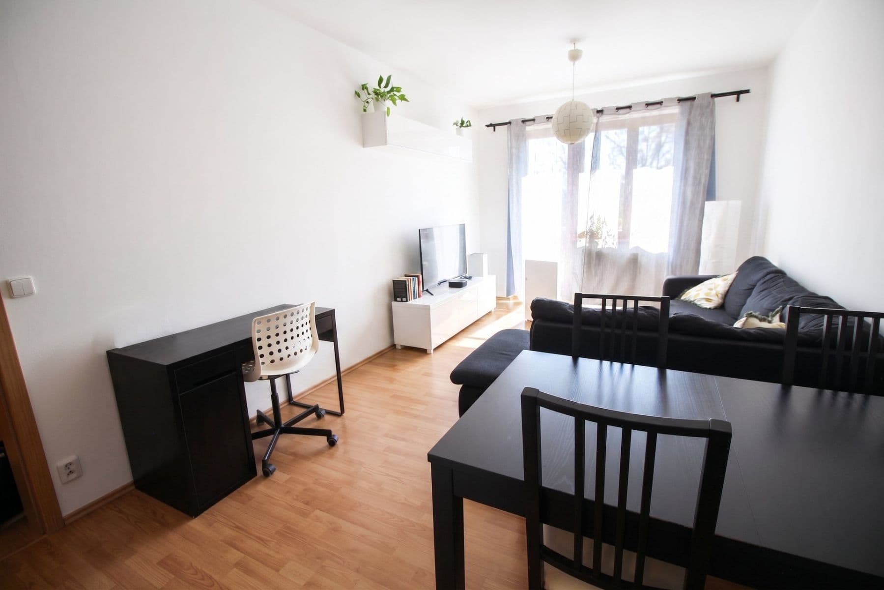 1 bedroom with open-plan kitchen flat to rent, 47 m², Rychtáře Petříka, Prague, Prague 1 bedroom with open-plan kitchen flat to rent, 47 m², Rychtáře Petříka, Prague, Prague