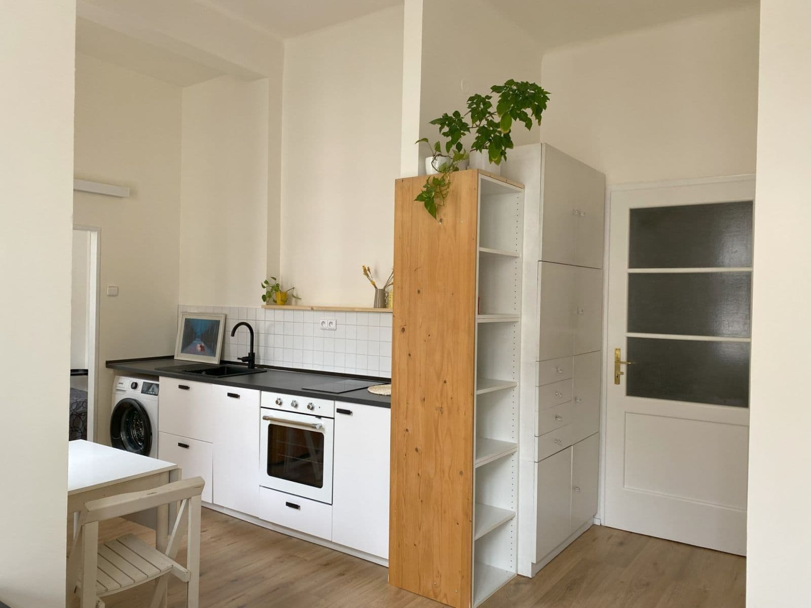 1 bedroom with open-plan kitchen flat to rent, 39 m², Jugoslávských partyzánů, Prague, Prague 1 bedroom with open-plan kitchen flat to rent, 39 m², Jugoslávských partyzánů, Prague, Prague
