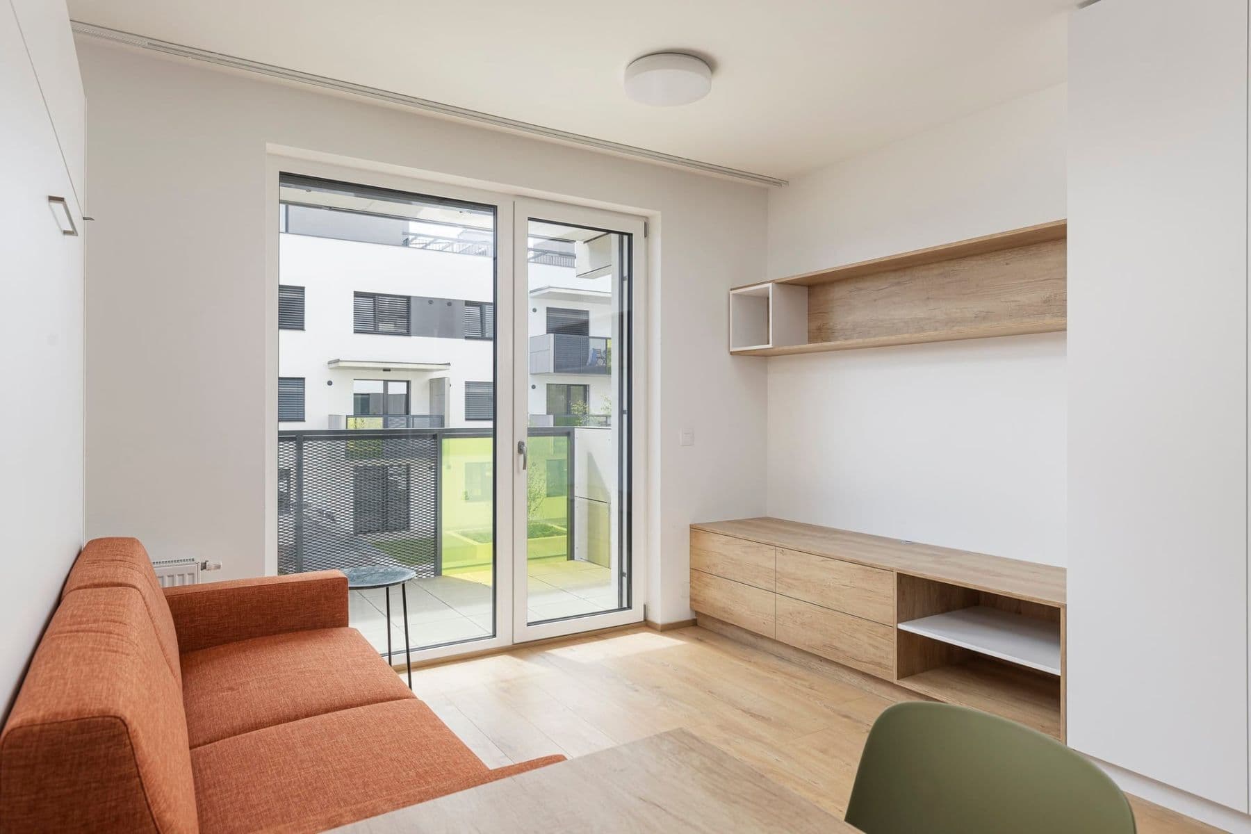 Studio flat to rent, 33 m², Nebřenická, Prague, Prague Studio flat to rent, 33 m², Nebřenická, Prague, Prague