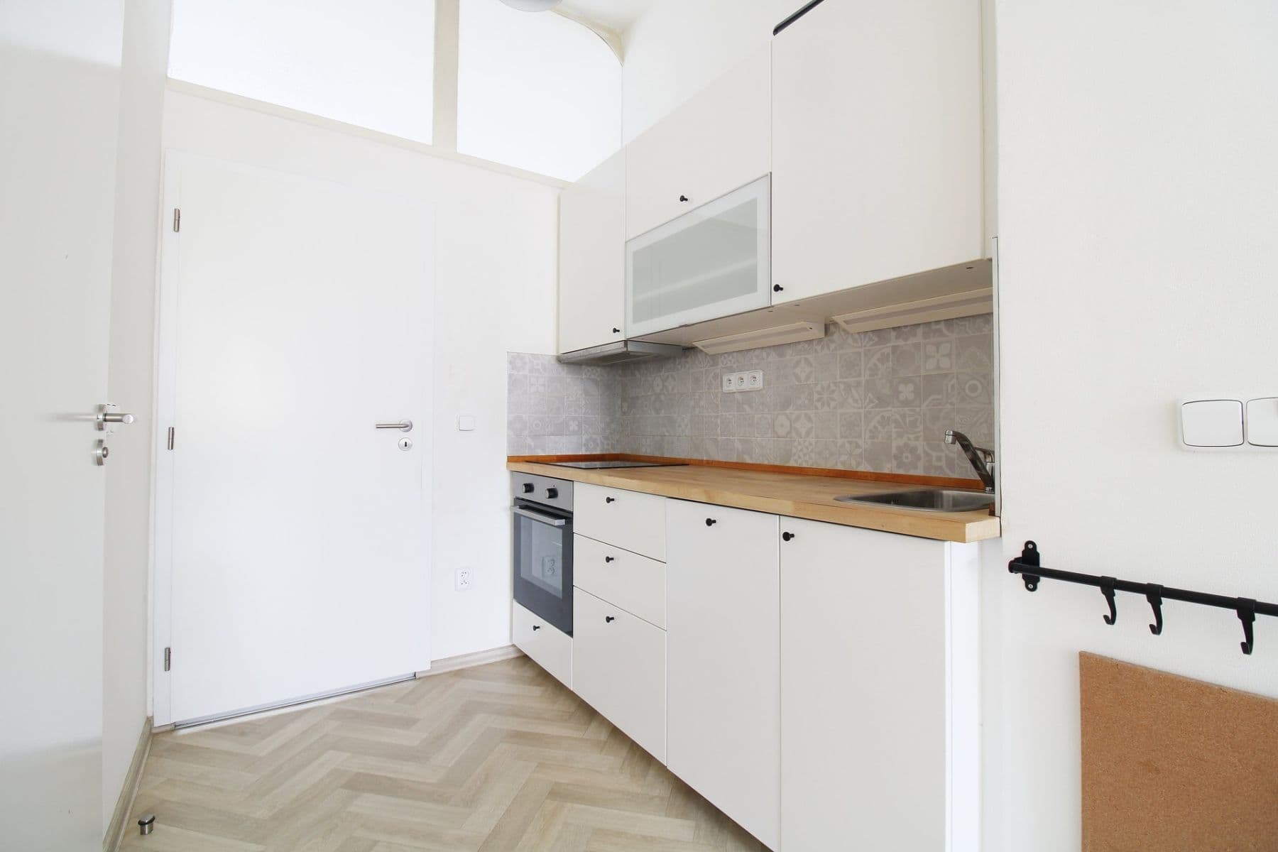 1 bedroom with open-plan kitchen flat to rent, 41 m², Neklanova, Prague, Prague 1 bedroom with open-plan kitchen flat to rent, 41 m², Neklanova, Prague, Prague