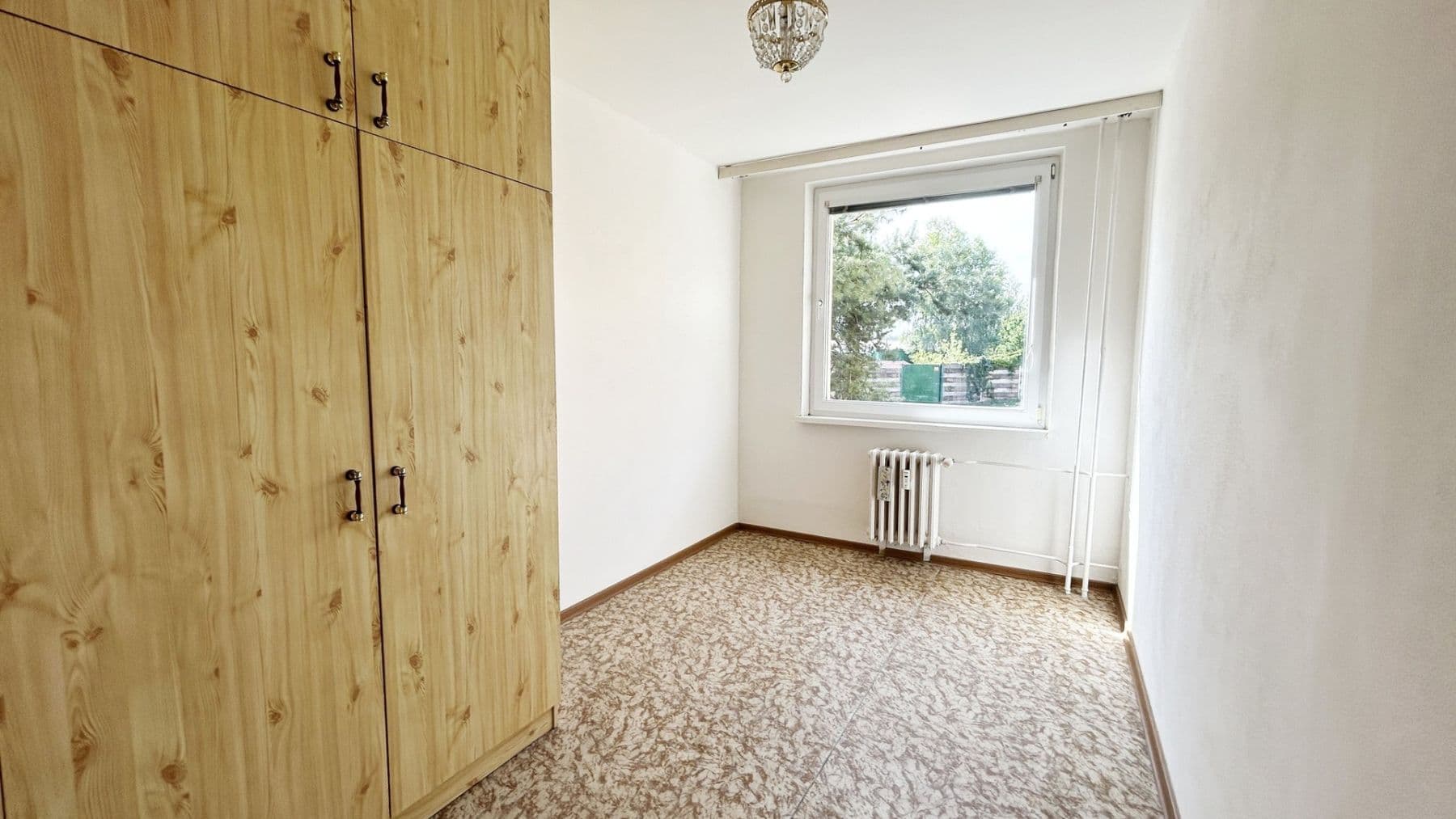 1 bedroom with open-plan kitchen flat to rent, 52 m², Vikova, Slaný, Středočeský Region 1 bedroom with open-plan kitchen flat to rent, 52 m², Vikova, Slaný, Středočeský Region