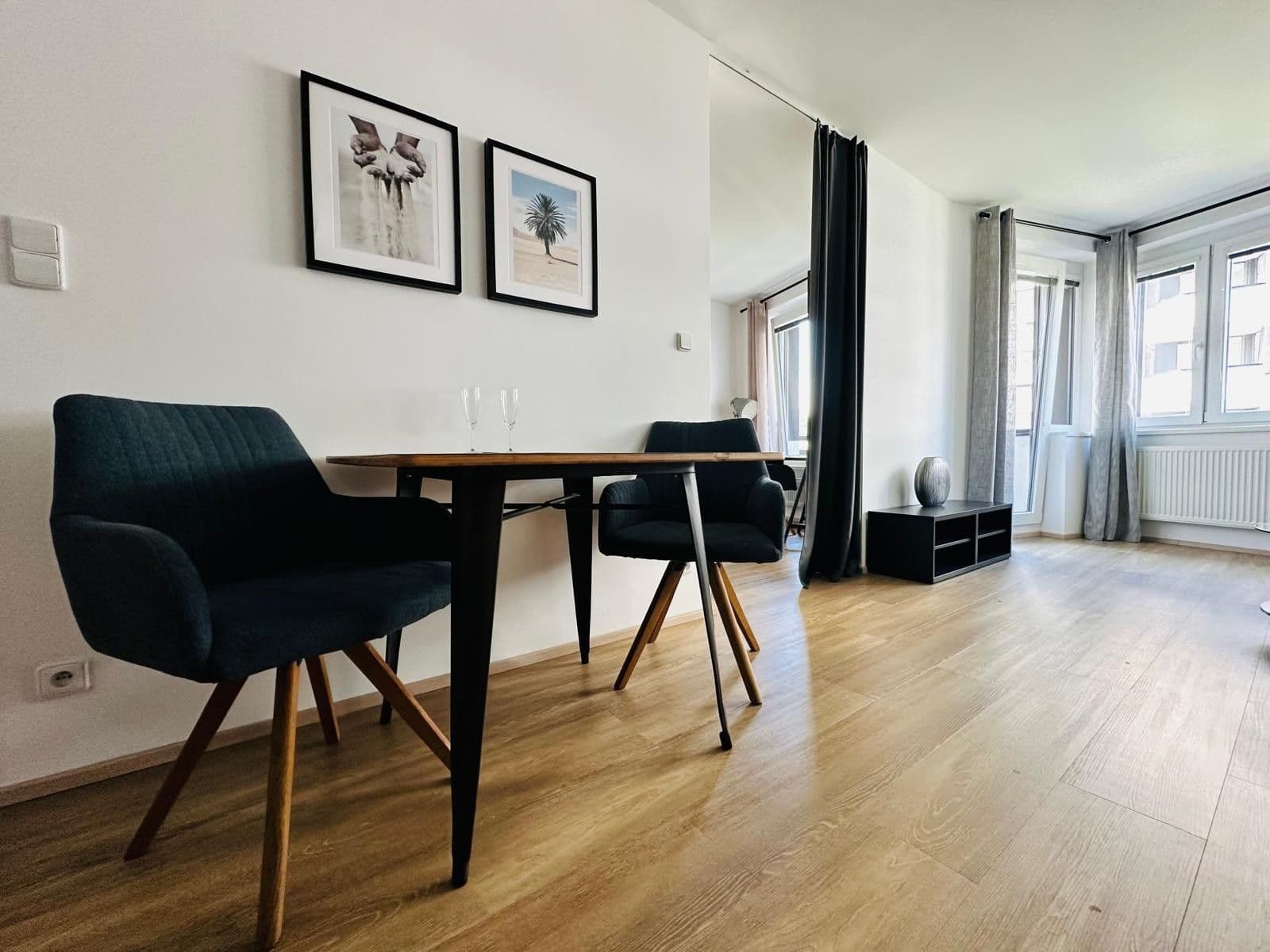 1 bedroom with open-plan kitchen flat to rent, 58 m², Makedonská, Prague, Prague 1 bedroom with open-plan kitchen flat to rent, 58 m², Makedonská, Prague, Prague