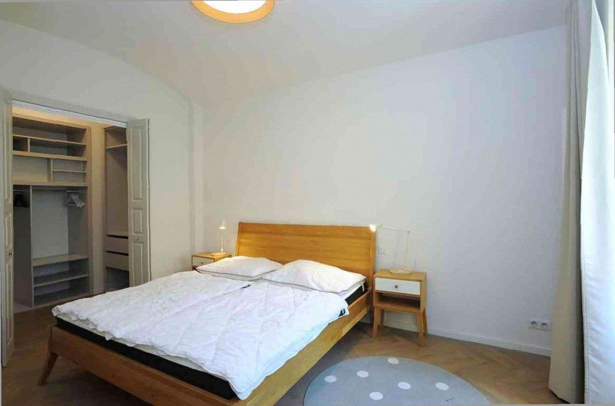 1 bedroom with open-plan kitchen flat to rent, 84 m², Valentinská, Prague, Prague 1 bedroom with open-plan kitchen flat to rent, 84 m², Valentinská, Prague, Prague
