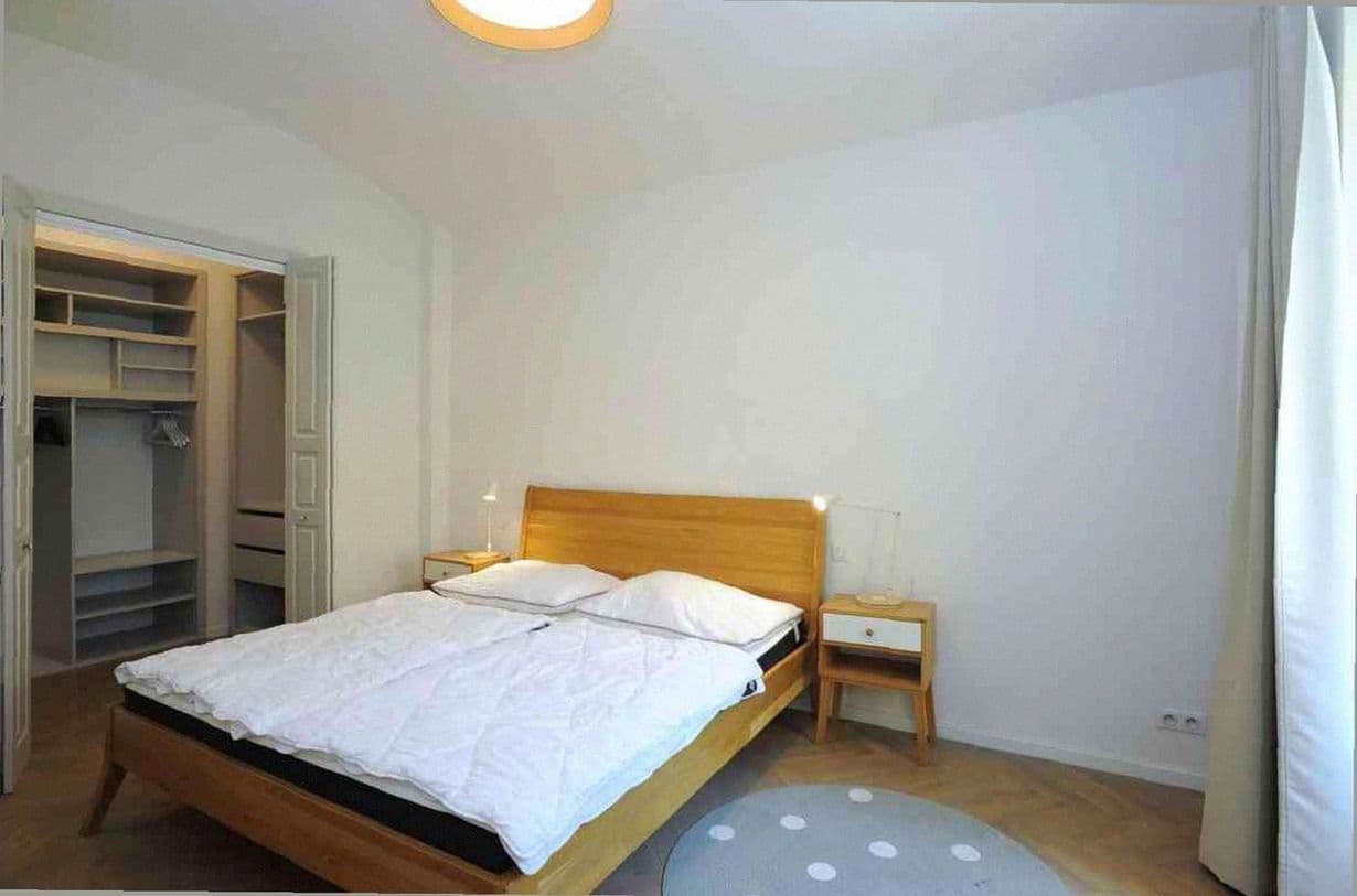 1 bedroom with open-plan kitchen flat to rent, 84 m², Valentinská, Prague, Prague 1 bedroom with open-plan kitchen flat to rent, 84 m², Valentinská, Prague, Prague
