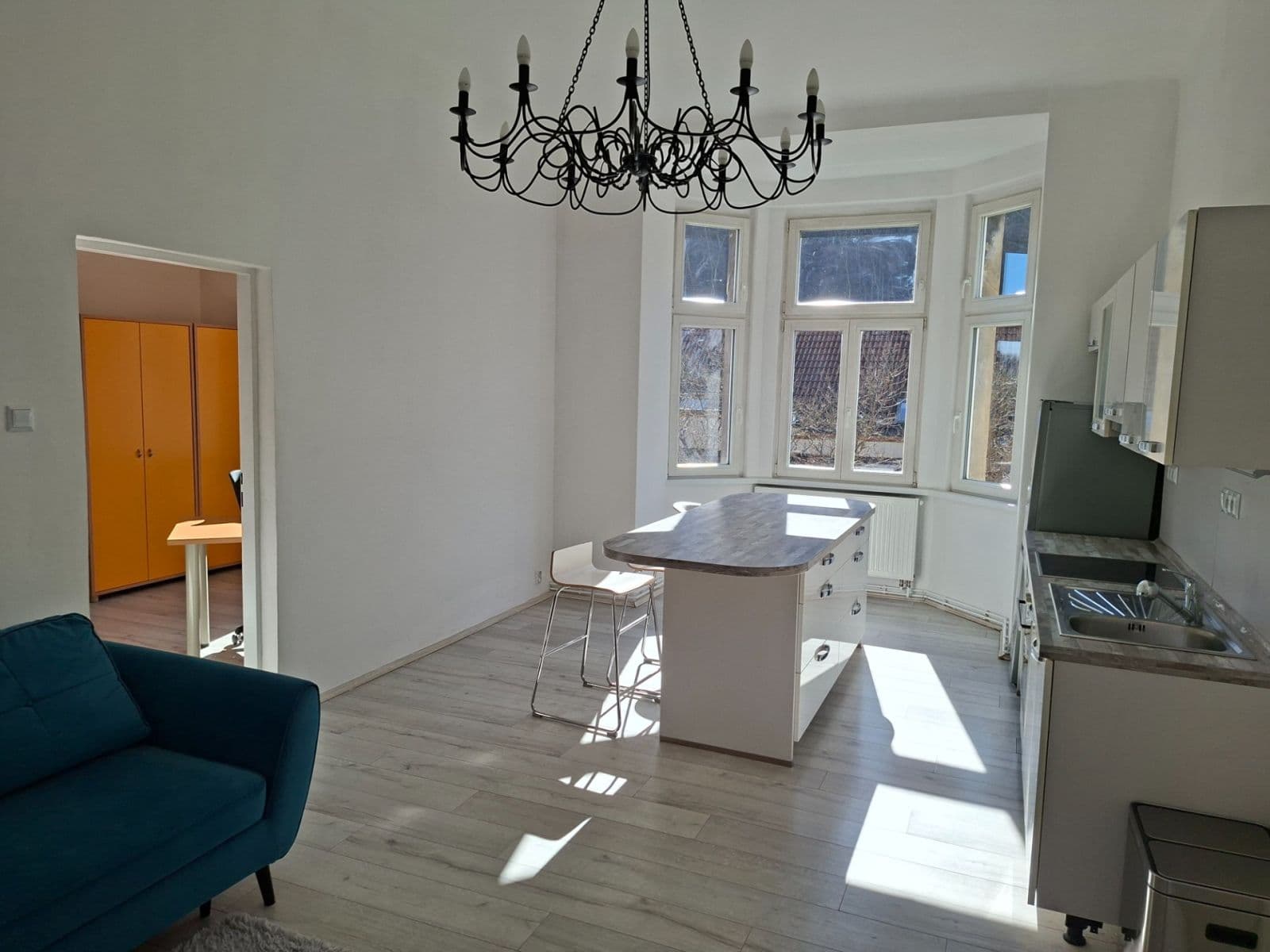 2 bedroom with open-plan kitchen flat to rent, 20 m², Pernerova, Prague, Prague 2 bedroom with open-plan kitchen flat to rent, 20 m², Pernerova, Prague, Prague