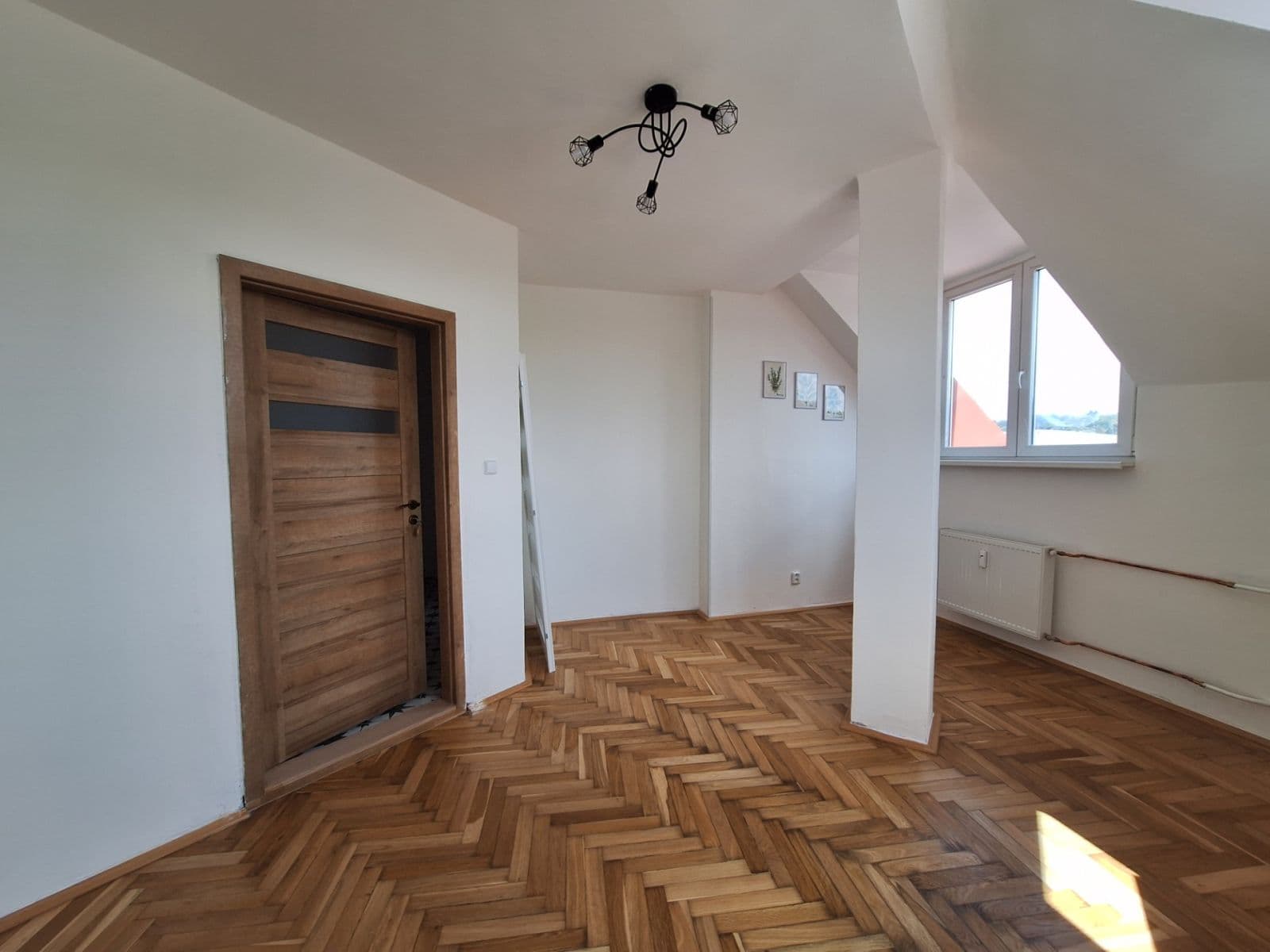 2 bedroom flat to rent, 47 m², Legionářů, Příbram, Středočeský Region 2 bedroom flat to rent, 47 m², Legionářů, Příbram, Středočeský Region