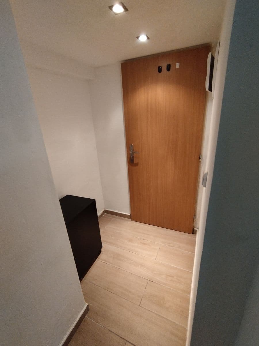 1 bedroom flat to rent, 29 m², Šperlova, Prague, Prague 1 bedroom flat to rent, 29 m², Šperlova, Prague, Prague