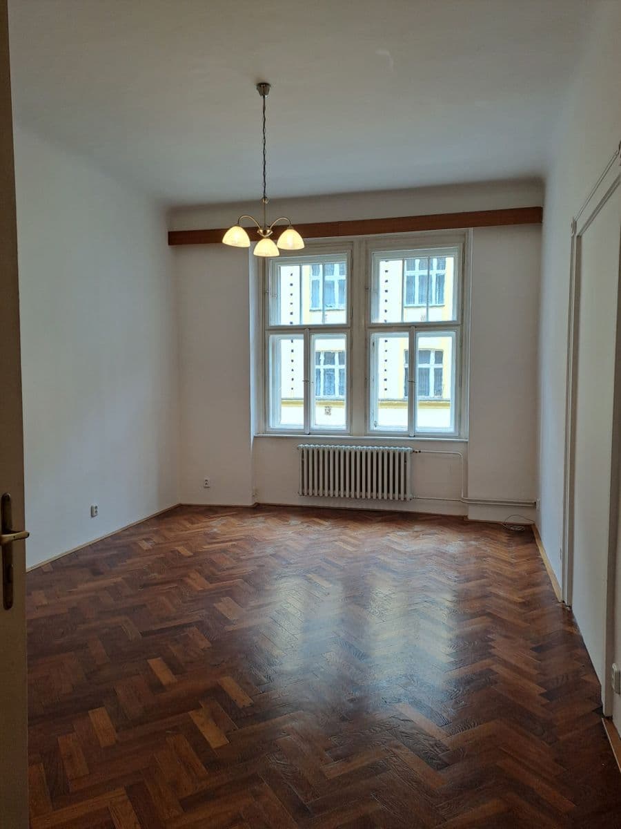 3 bedroom flat to rent, 110 m², Kafkova, Prague, Prague 3 bedroom flat to rent, 110 m², Kafkova, Prague, Prague