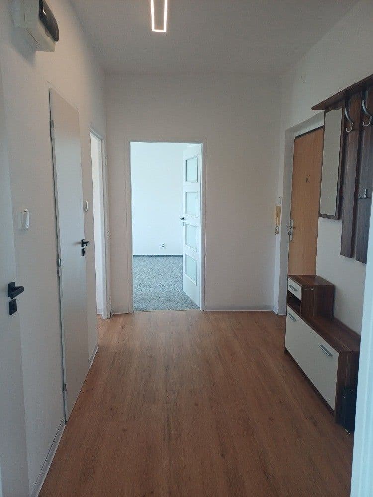 2 bedroom flat to rent, 52 m², Počernická, Prague, Prague 2 bedroom flat to rent, 52 m², Počernická, Prague, Prague