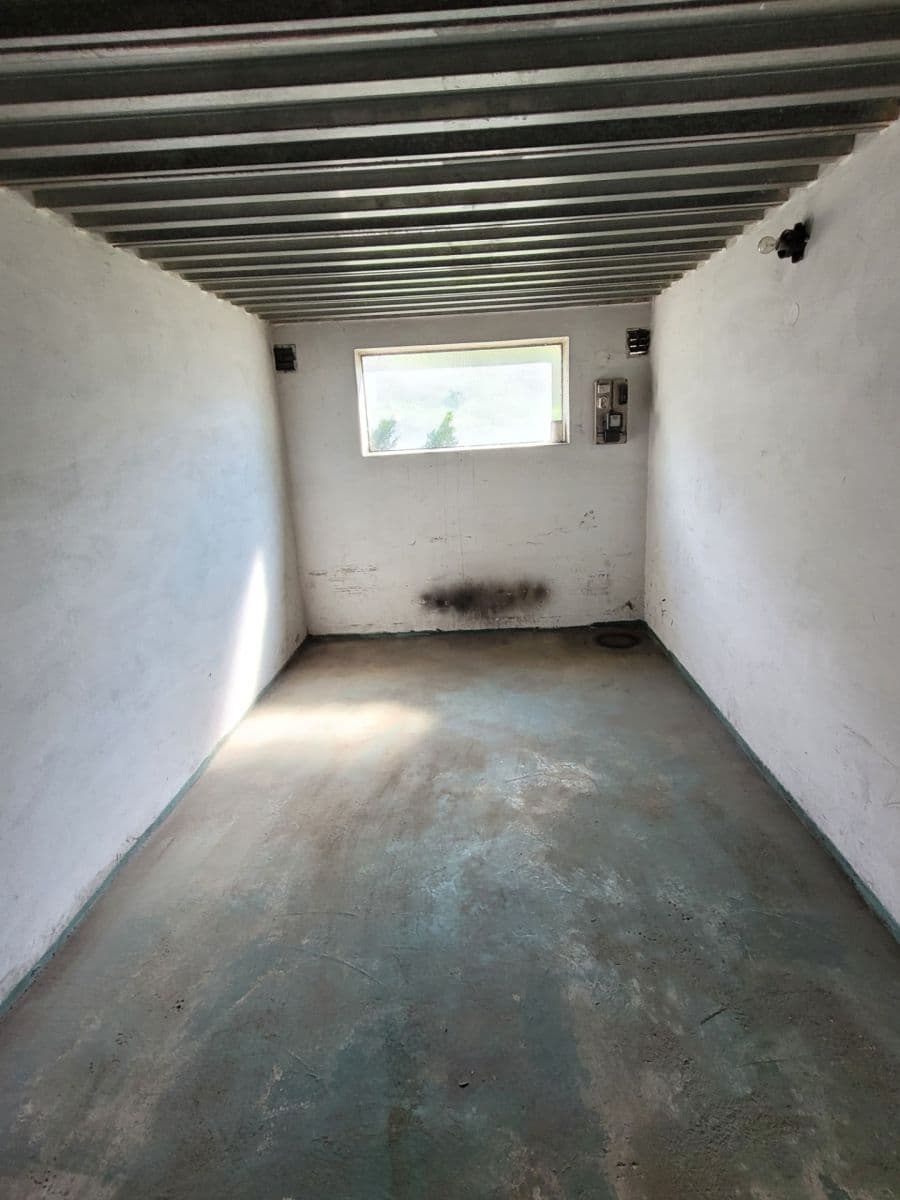 garage to rent, 14 m², Brožíkova, Plzeň, Plzeňský Region garage to rent, 14 m², Brožíkova, Plzeň, Plzeňský Region