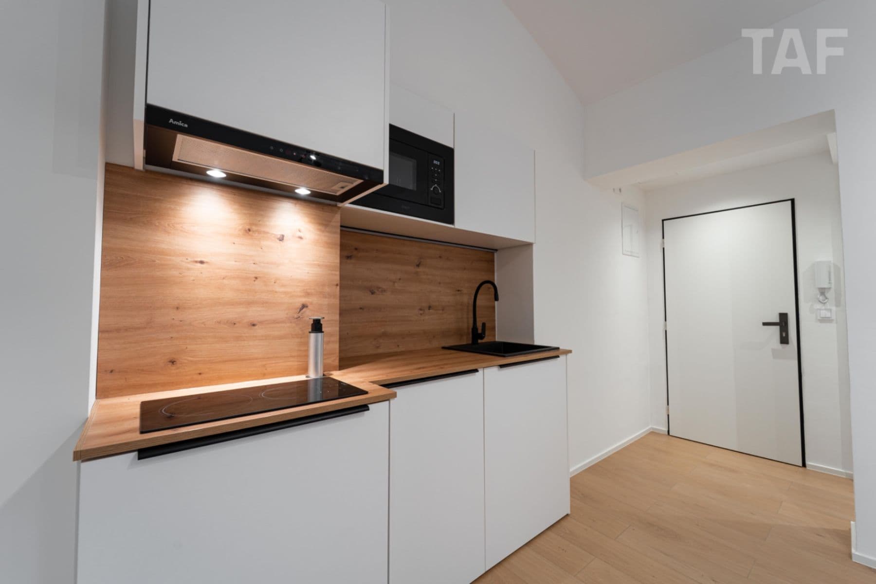 1 bedroom with open-plan kitchen flat for sale, 19 m², Liborova, Prague, Prague 1 bedroom with open-plan kitchen flat for sale, 19 m², Liborova, Prague, Prague