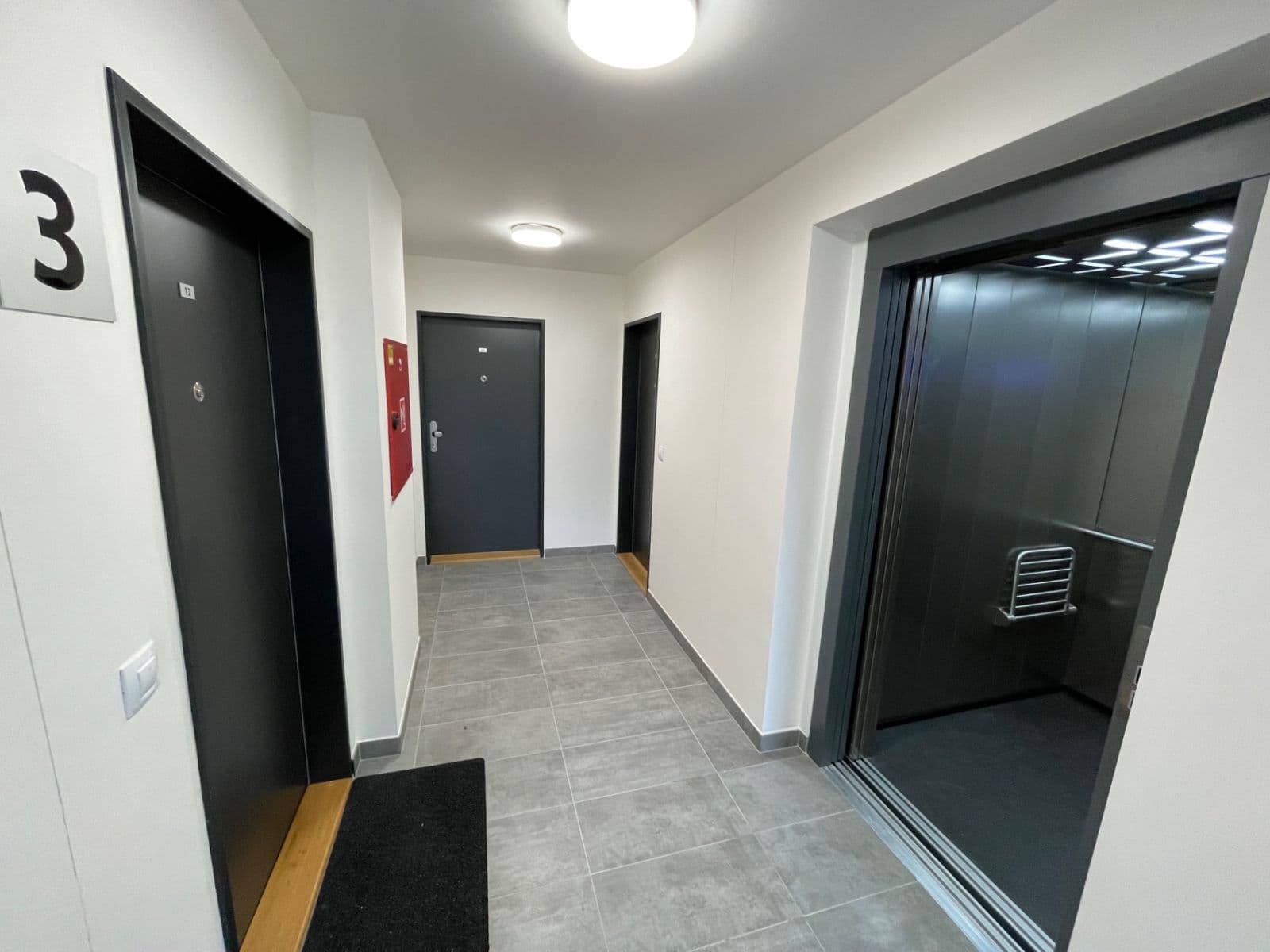 1 bedroom with open-plan kitchen flat to rent, 49 m², Na Neklance, Prague, Prague 1 bedroom with open-plan kitchen flat to rent, 49 m², Na Neklance, Prague, Prague