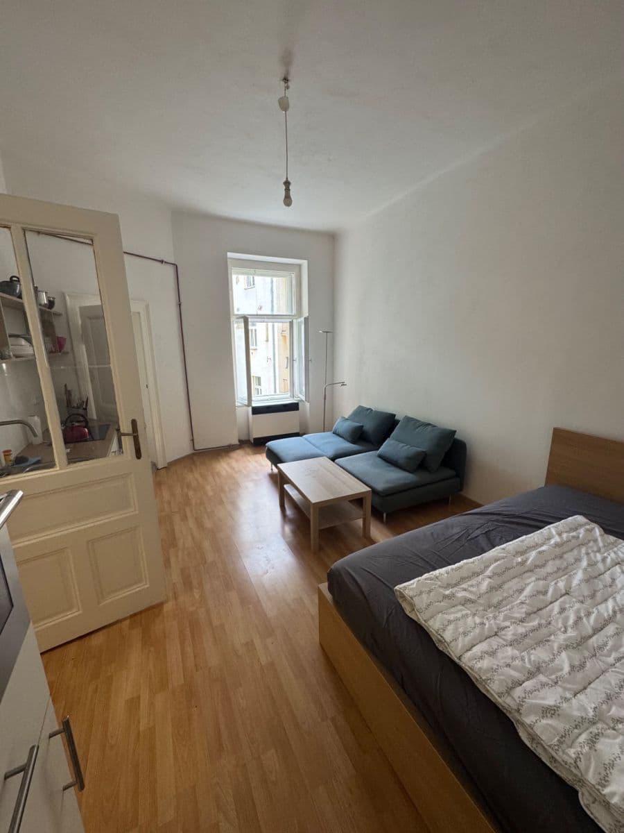 Studio flat to rent, 26 m², Bulharská, Prague, Prague Studio flat to rent, 26 m², Bulharská, Prague, Prague