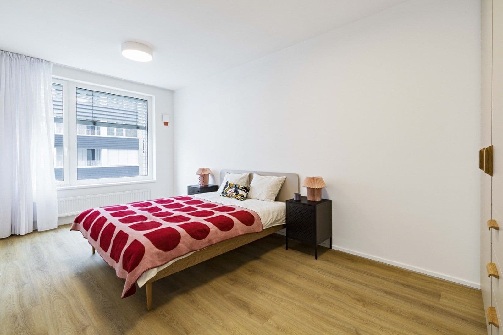 2 bedroom with open-plan kitchen flat to rent, 84 m², U Pergamenky, Prague, Prague 2 bedroom with open-plan kitchen flat to rent, 84 m², U Pergamenky, Prague, Prague