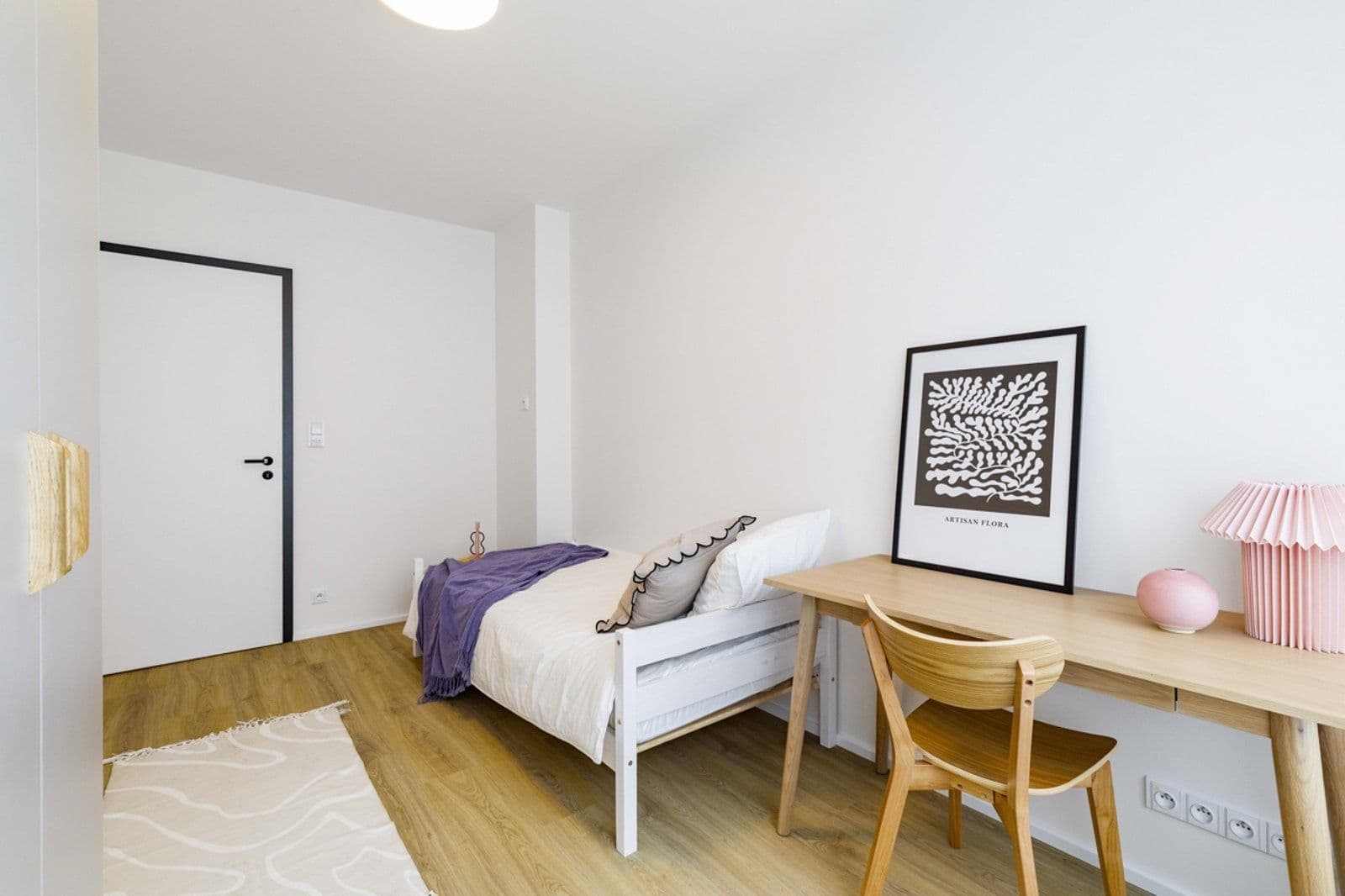 2 bedroom with open-plan kitchen flat to rent, 84 m², U Pergamenky, Prague, Prague 2 bedroom with open-plan kitchen flat to rent, 84 m², U Pergamenky, Prague, Prague