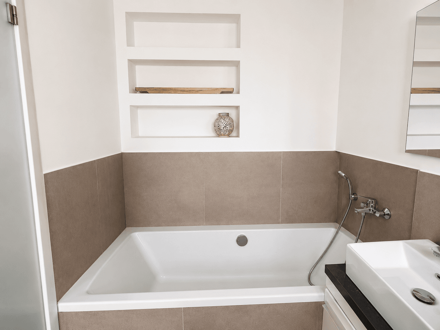 house to rent, 156 m², Hochheim, Hesse house to rent, 156 m², Hochheim, Hesse